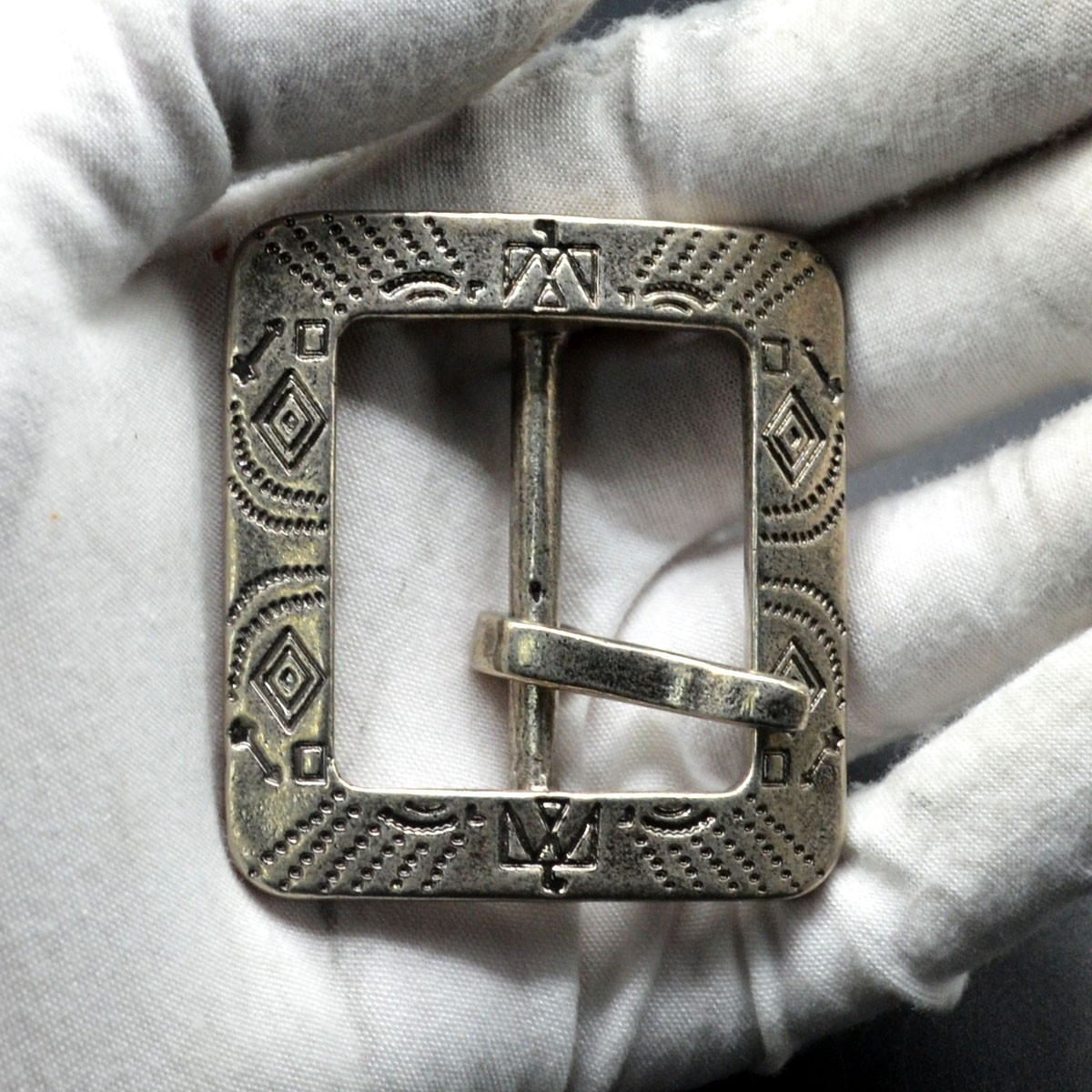 Solid White Copper Eagle Totem Men&rsquo;s Belt Buckle. (Belt Not Included)
