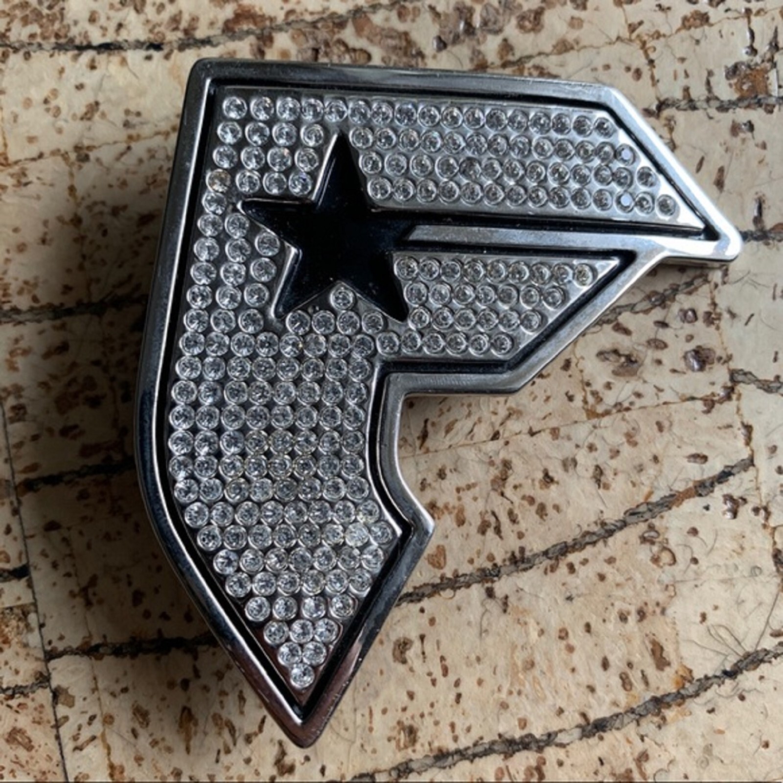 Famous Star and Straps Belt Buckle Initial F Silver Metal New Men Women Cosplay