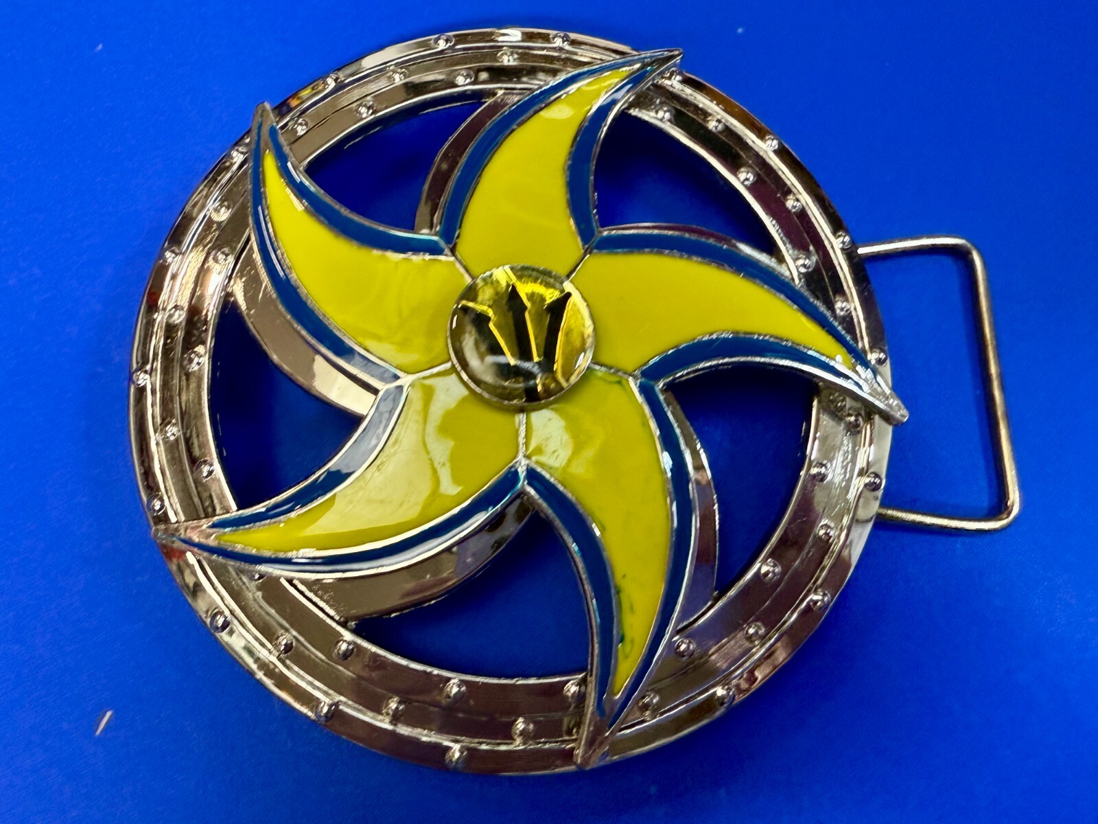 Spinning Arrow Yellow Star Circle Neptune Symbol Round Spinner Large Belt Buckle