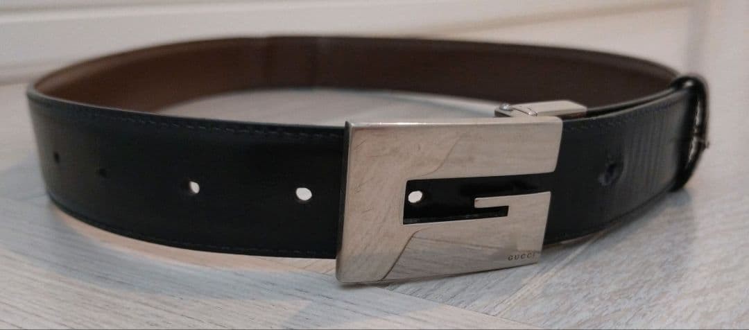 GUCCI buckle belt G Logo Silver hardware Made in Italy Leather Black Brown Men&rsquo;s