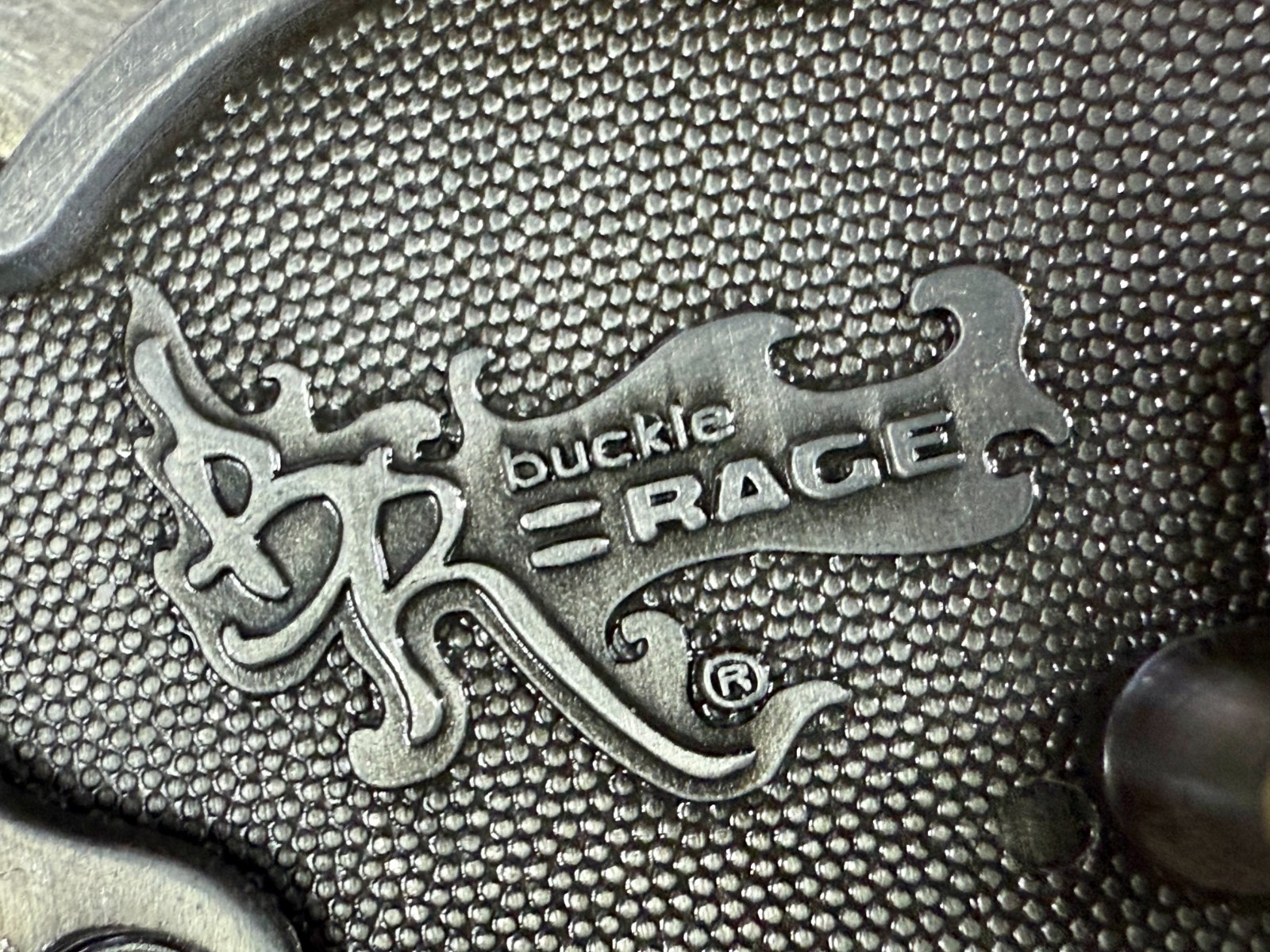 LOVE SUCKS Red Hearts Pink Crossbones Ladies Buckle Rage Belt Buckle