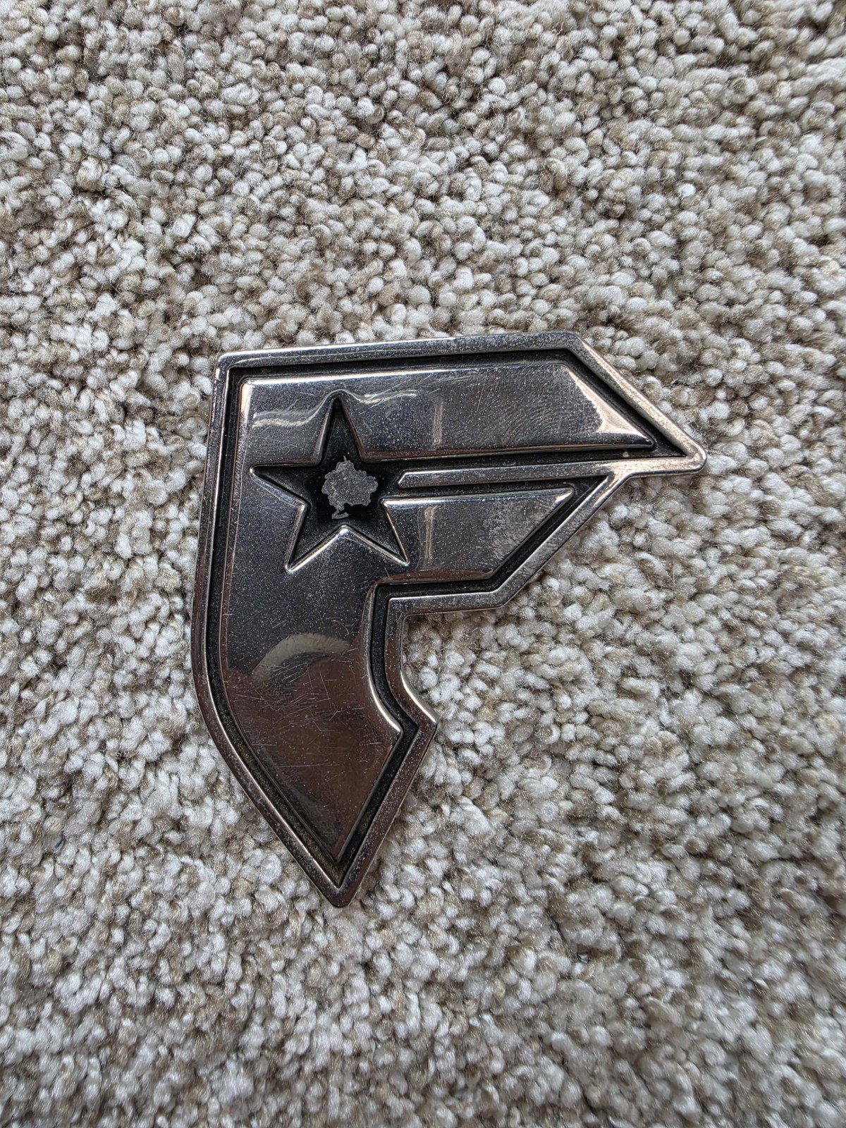 VTG Famous Star & Straps Belt Buckle Mens Silver Metal Buckle Skate Street F
