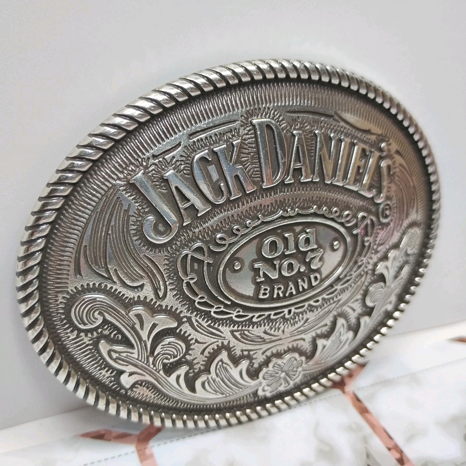 2005 JACK DANIELS OLD NO 7 BELT BUCKLE – HEAVY – 4&Prime; X 3&Prime; – Excellent Condition!