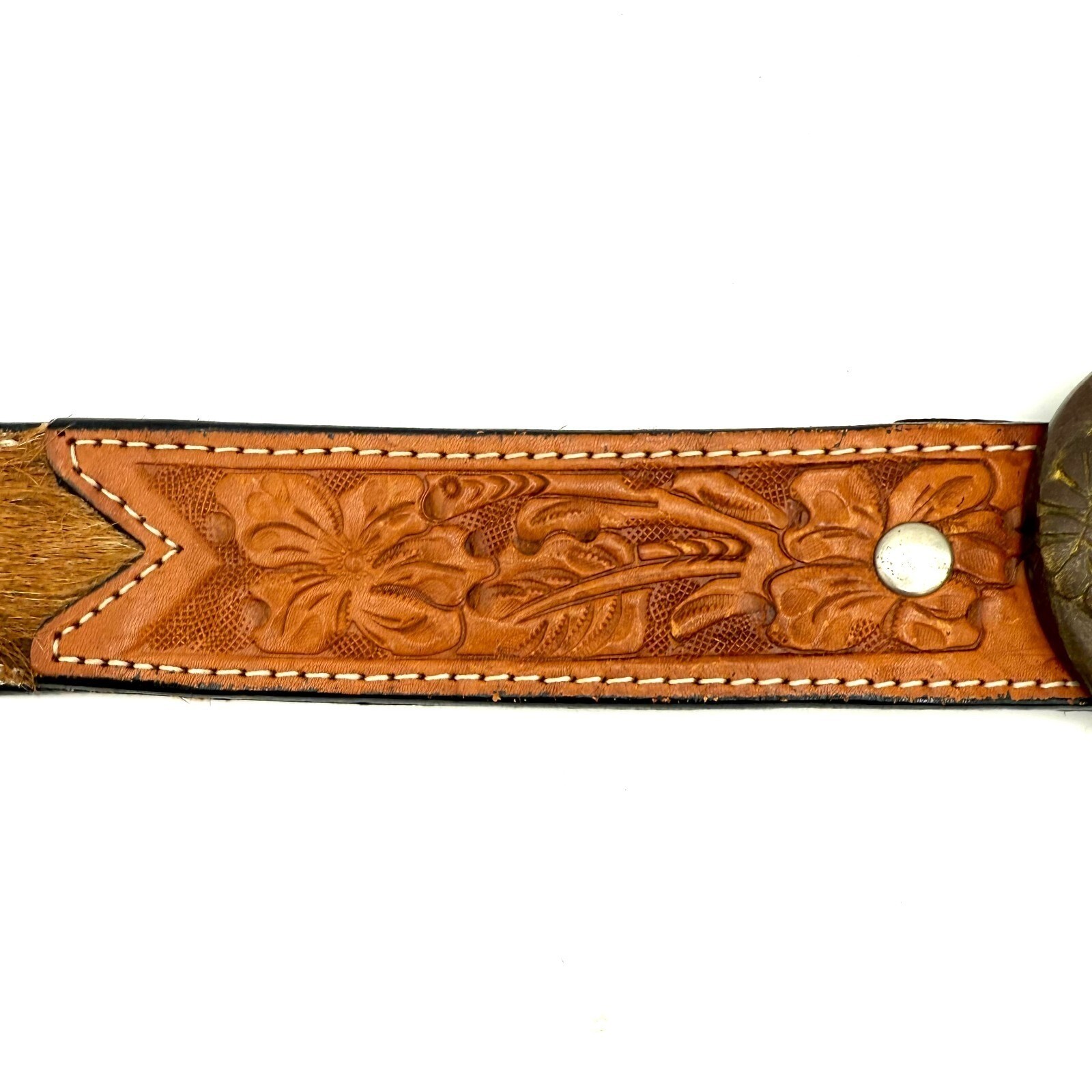 Montana Silversmiths Western Belt 32&Prime; Tooled Leather Cowhide Studs Statement