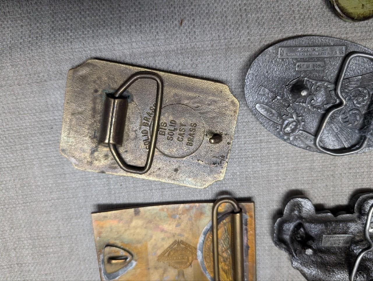 vintage LOT OF 19 belt buckles WESTERN brass cowboy 1970s-1980&rsquo;s