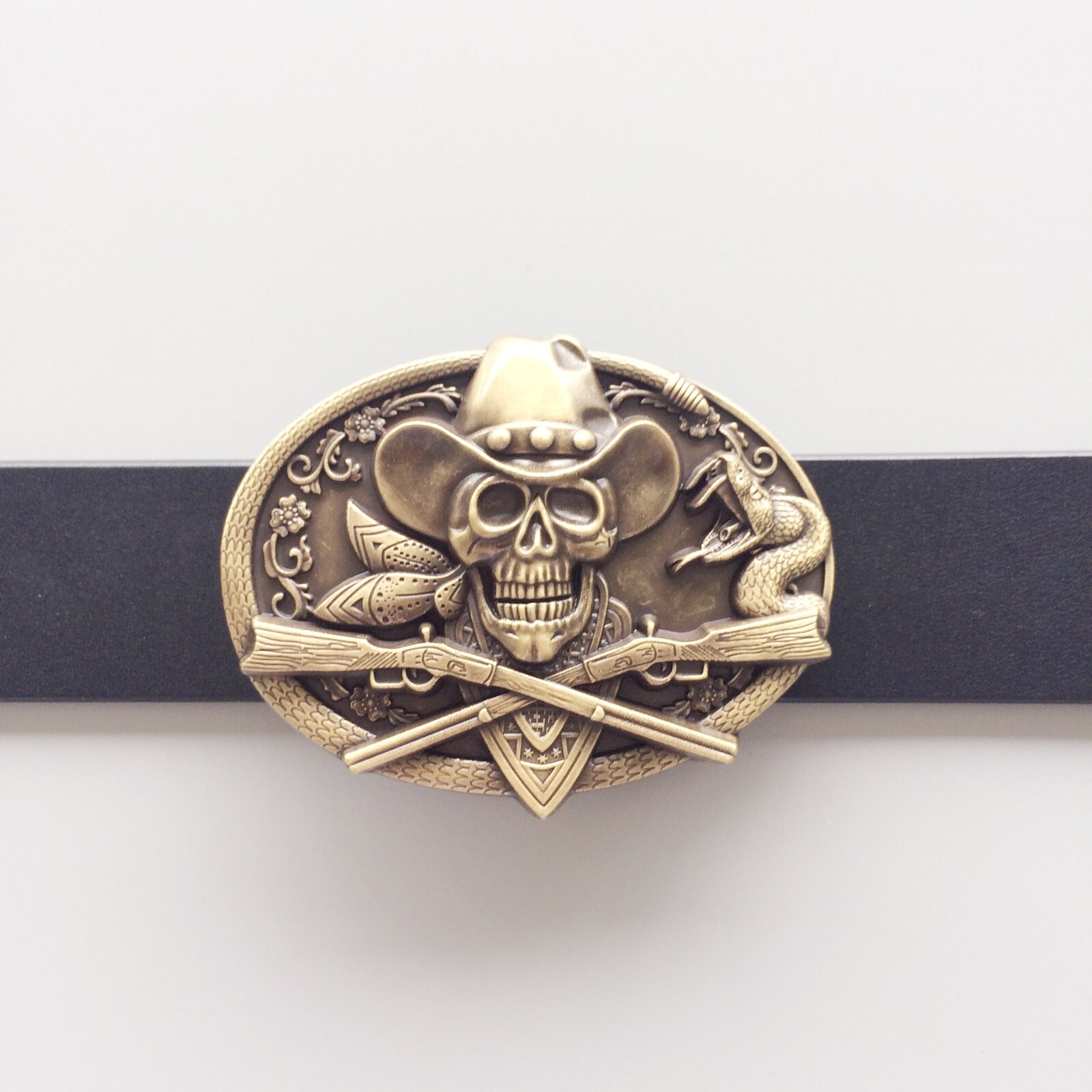 Vintage Bronze Plated Skull Rifles Cowboy Metal Oval Belt Buckle