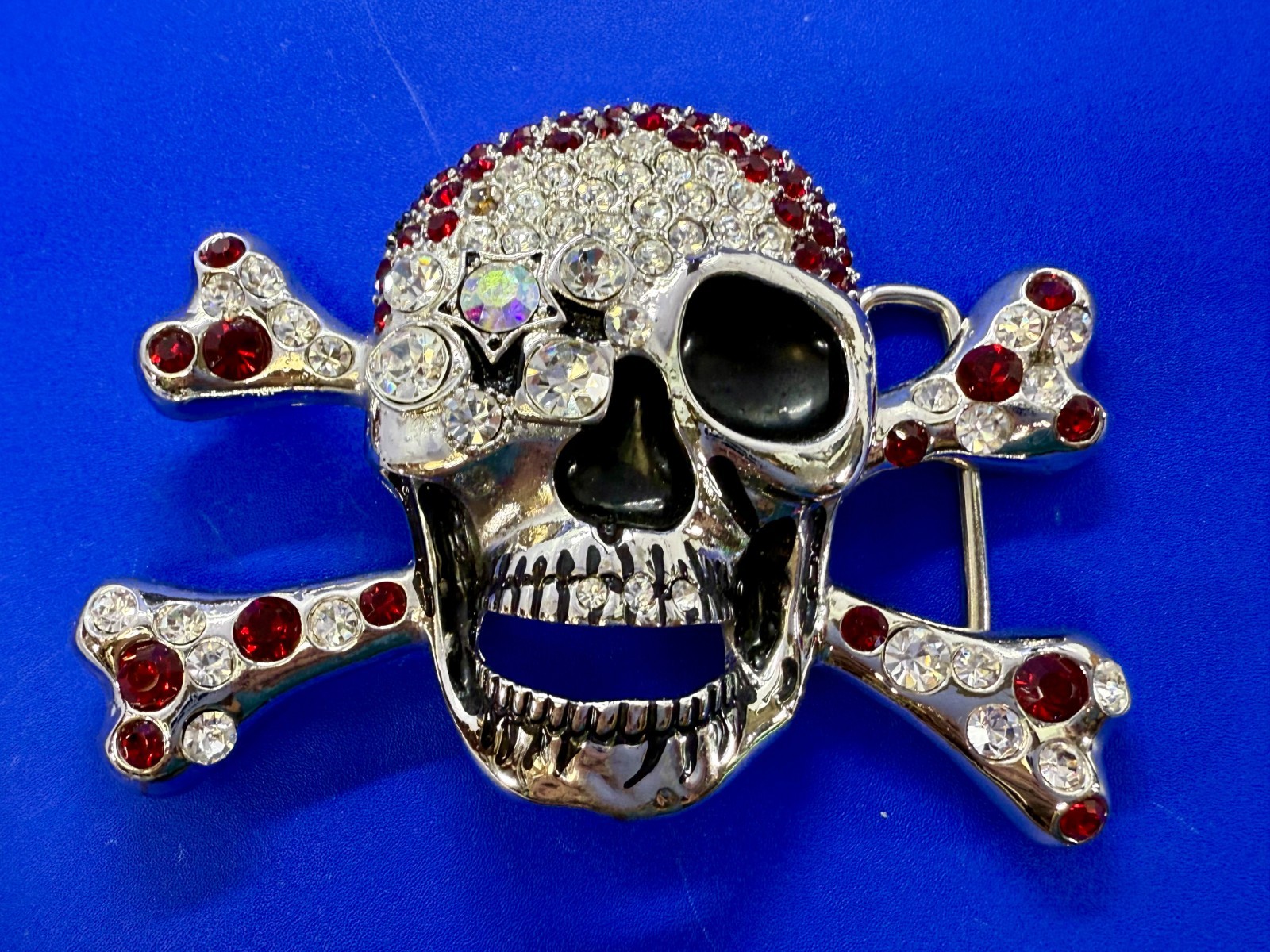 Pirate Skull Head Crossbones Red Clear Rhinestone Covered Costplay Belt Buckle