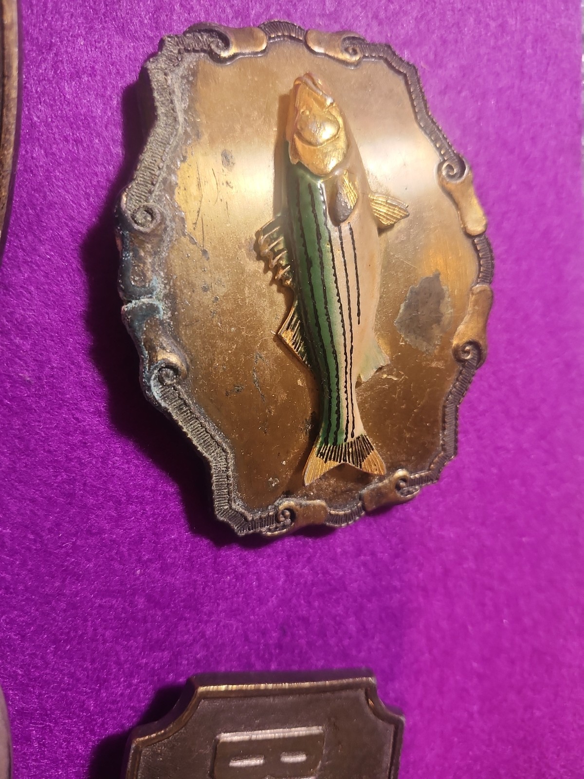 Assorted Belt Buckles Fish, Bull##$^ Am Vets, Eagle- Lot Of 4 1013