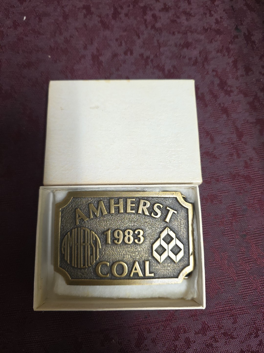 VINTAGE AMHERST COAL COMPANY UNITED MINE WORKERS BELT BUCKLE W/Box Logan, WV