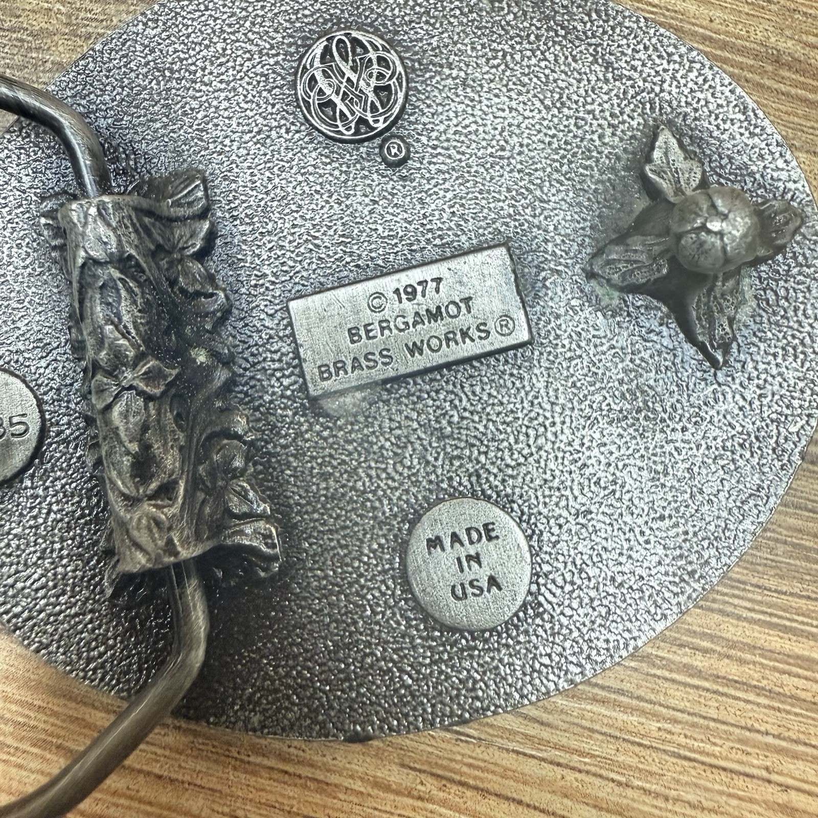 Vtg 1977 Bergamot Baseball Belt Buckle Pitcher Catcher Batter Umpire O-85