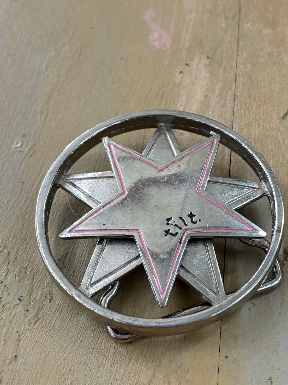 Tilt Spinning Belt Buckle