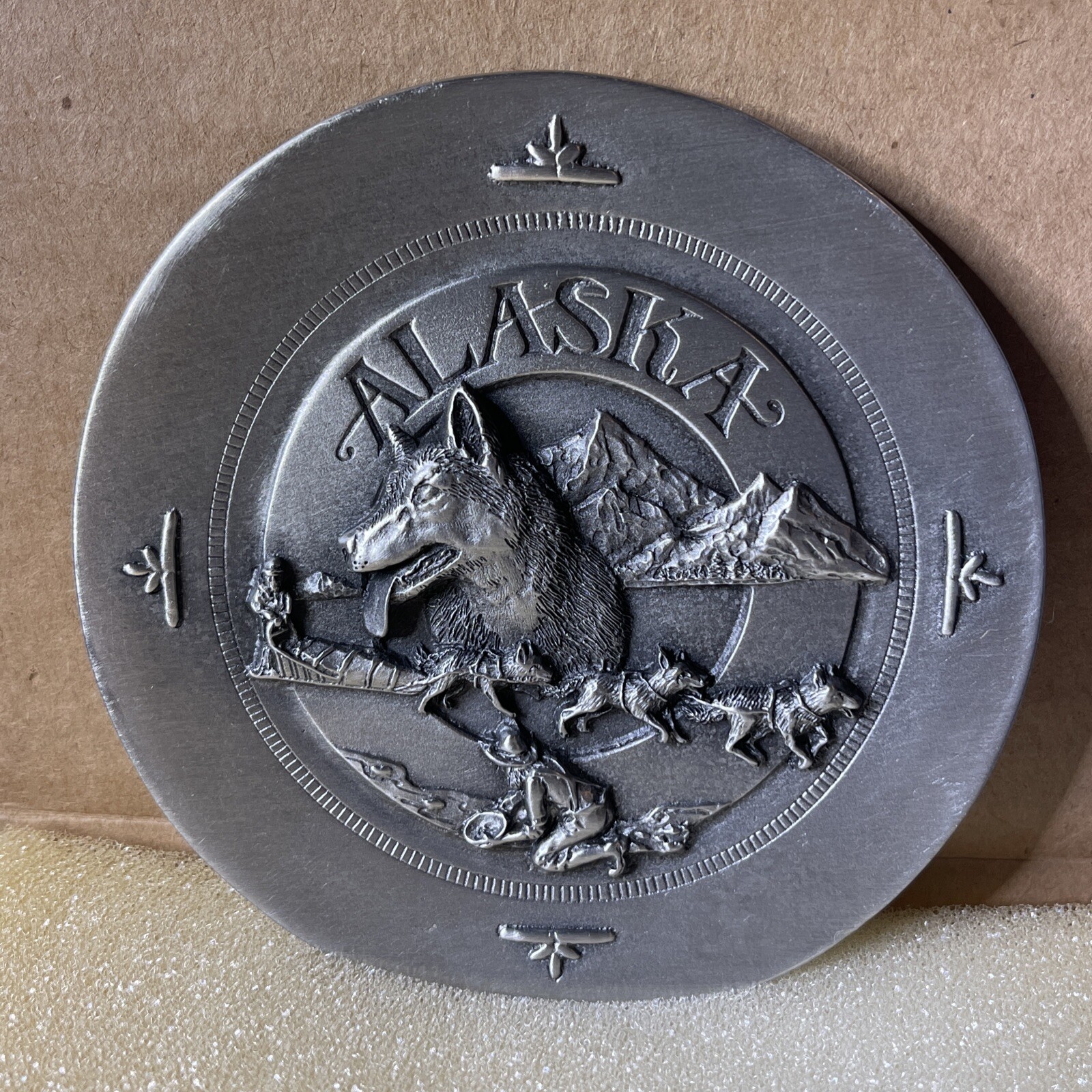 Siskiyou Buckle Company ALASKA Limited Ed Collectors Plate 204/2500 Pewter 1985