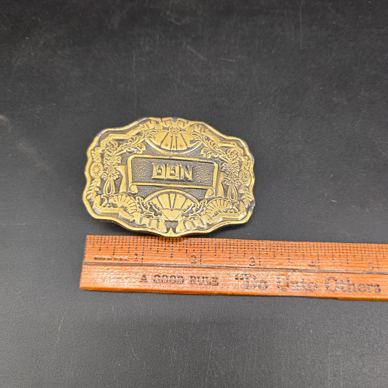 OCEN INC Belt Buckle Brass Tone 3&Prime; x 2&Prime; Engraved Western Floral