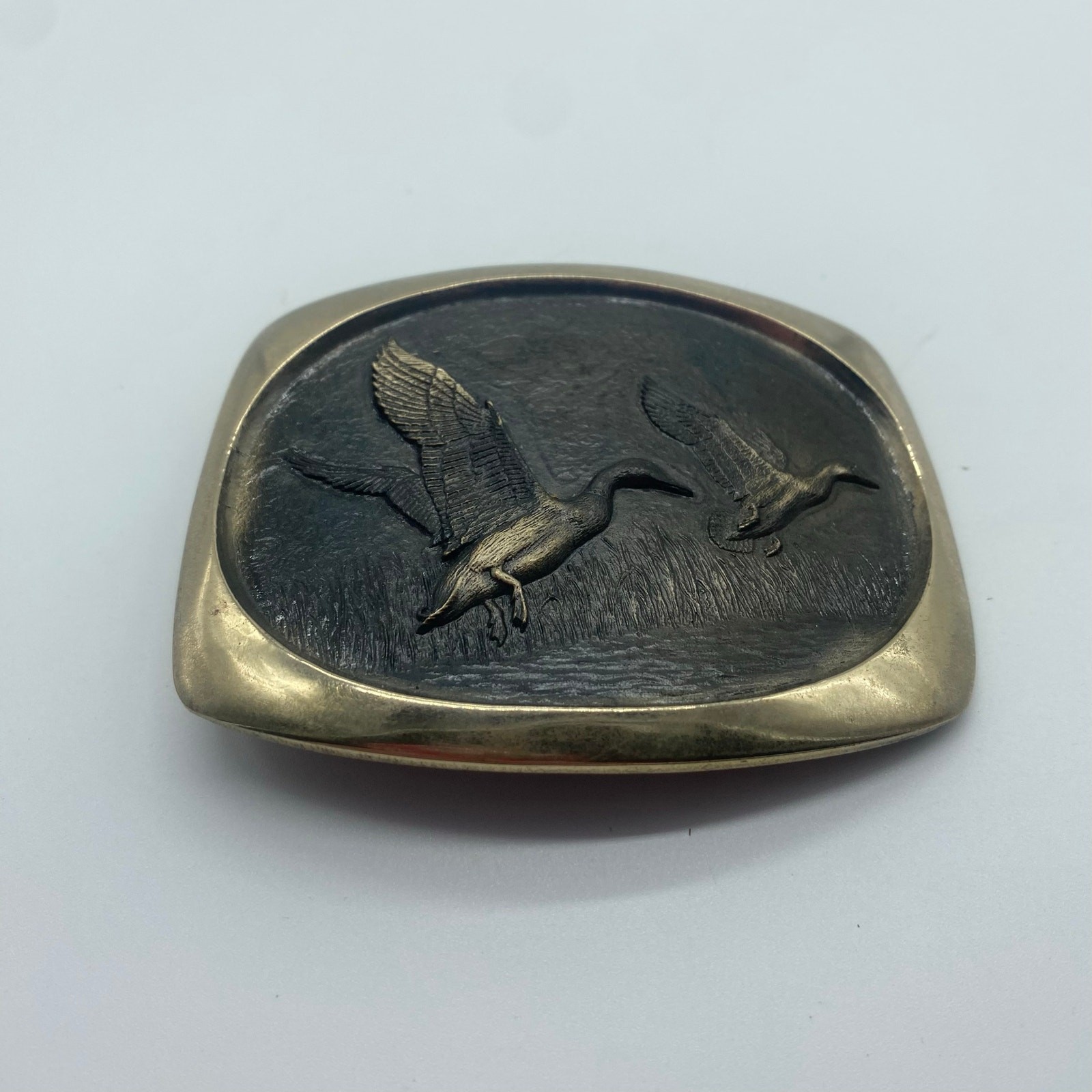 Steven L Knight Sculpture Belt Buckle Solid Bronze 1980 Ducks in Flight Vintage