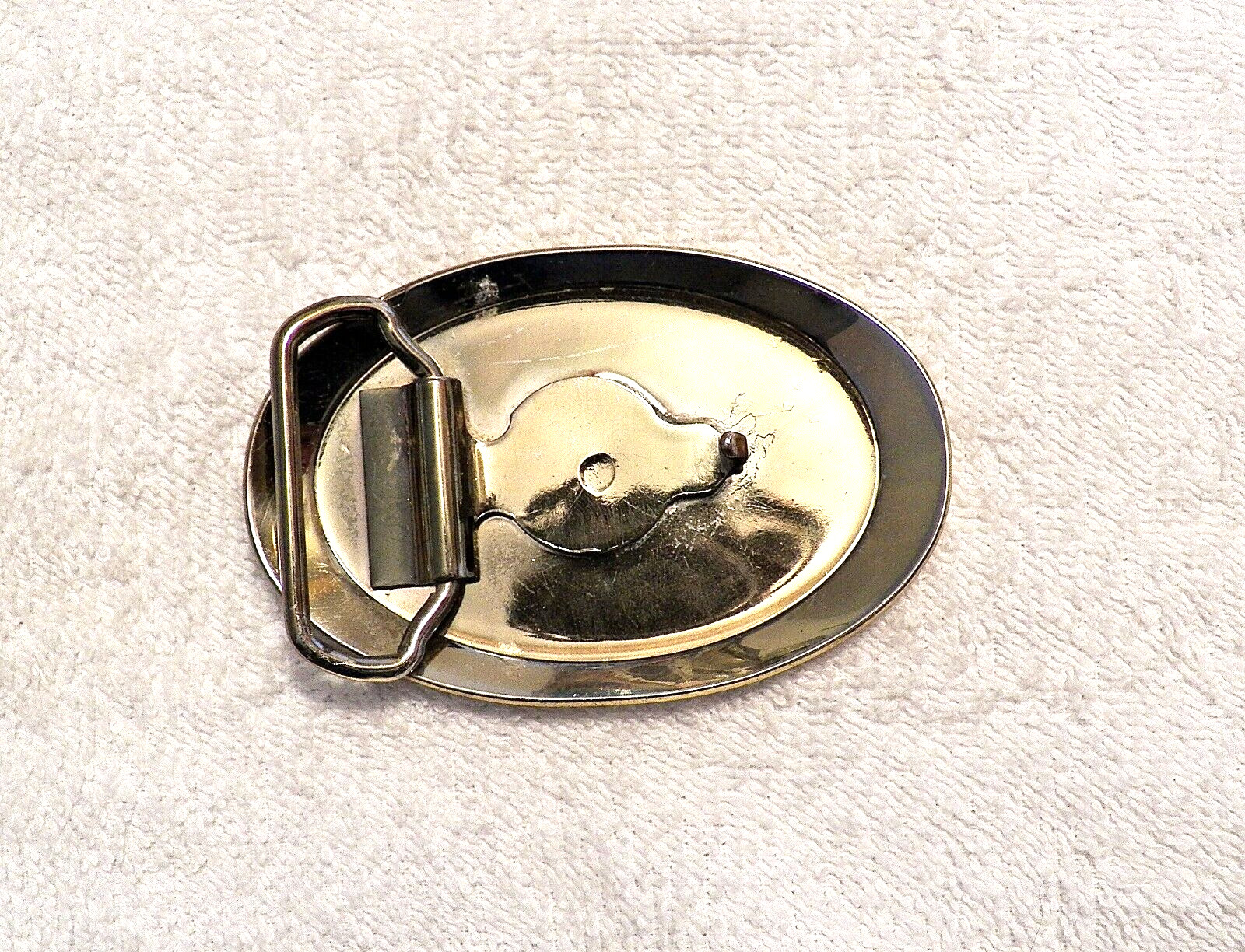 CLASSIC BELT BUCKLE RAILROAD TRAIN CAR CABOOSE ENGINEER CHESSLE GOLD TONE BB6