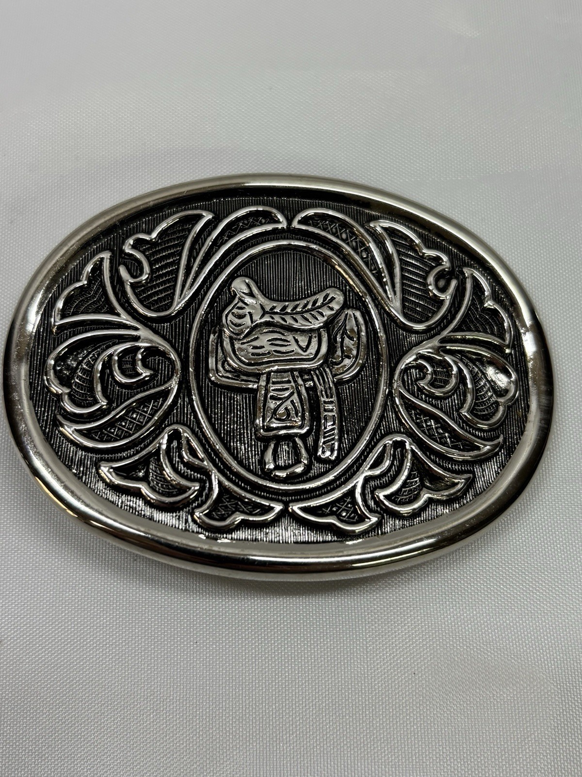 Avon Men’s Western Cowboy Oval Floral Silver Tone Belt Buckle Fits 1.5&Prime;