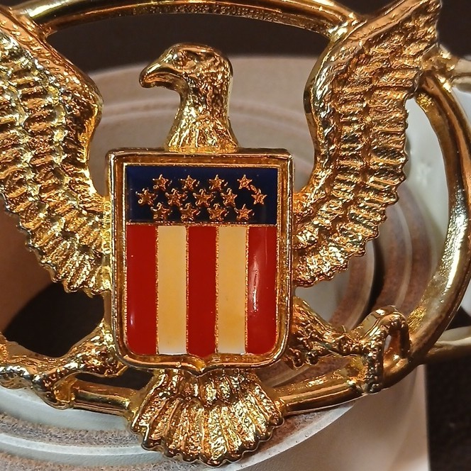 Elvis Presley Aloha From Hawaii American Eagle Buckle And White Leather Belt.
