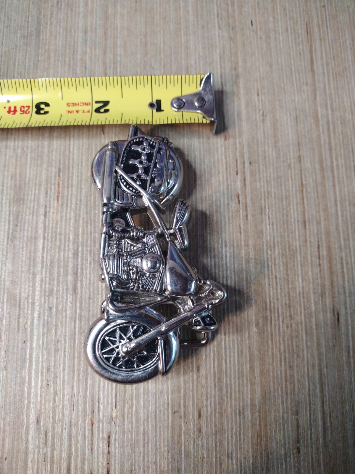 4&Prime; Wide Figural Motorcycle W/ Saddle Bag Silver Color Bikers Belt Buckle