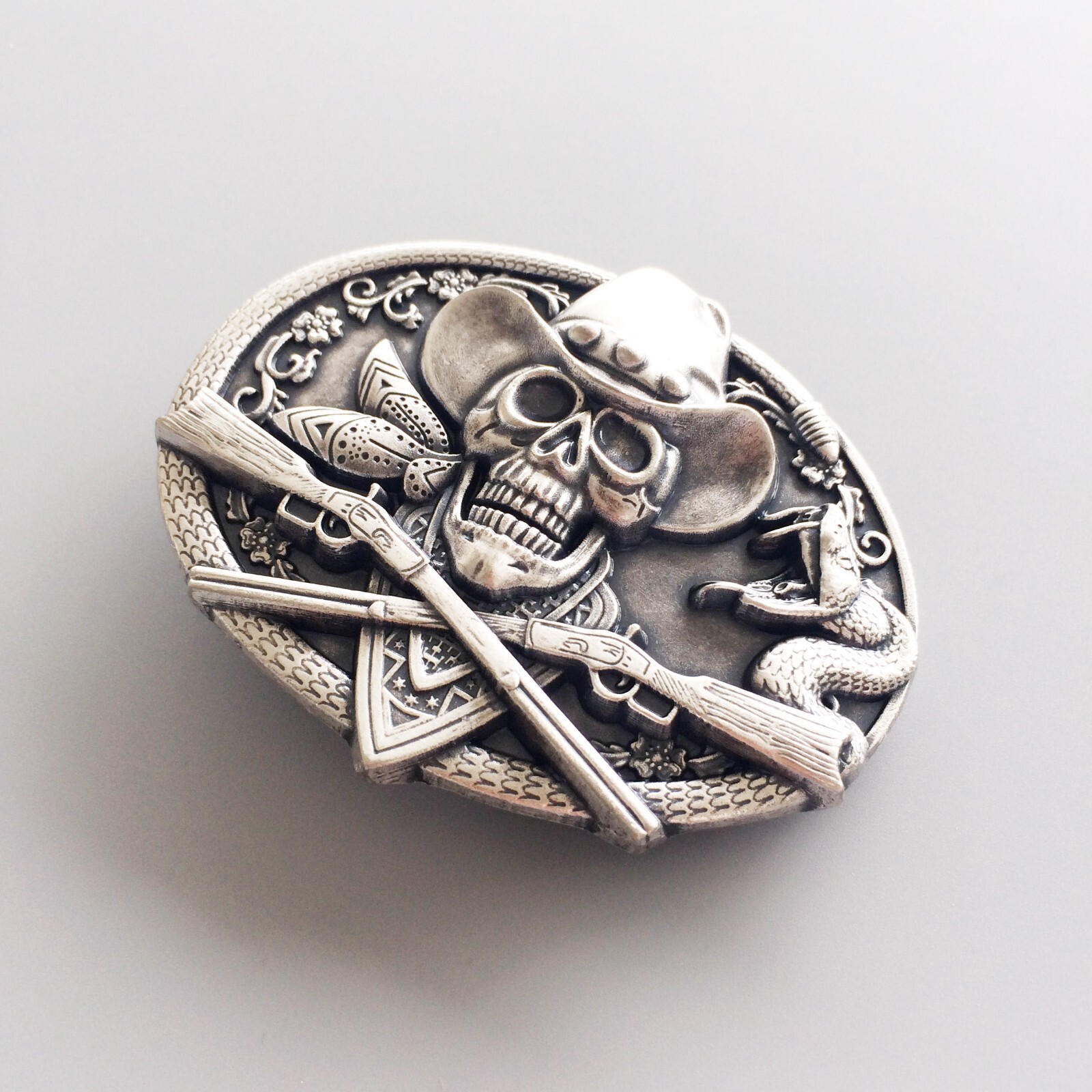 Vintage Silver Plated Skull Rifles Cowboy Metal Belt Buckle