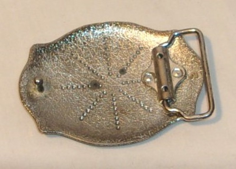 SILVER TONE METAL WESTERN FLORAL DESIGN BELT BUCKLE – M or W –