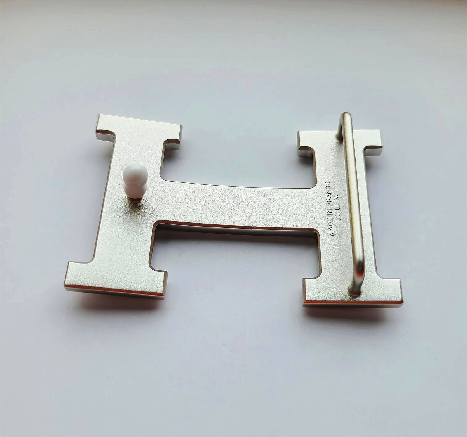 38mm H Silver Brushed Constance Belt Buckle