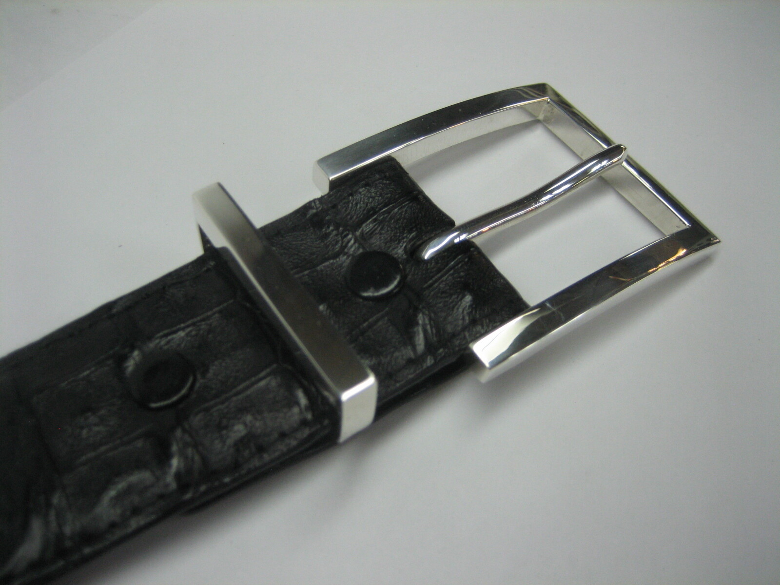 GENUINE HORNBACK CROCODILE BELT 1-3/8&Prime;, W/ 2 PC BUCKLE SET 925 SOLID SILVER USA.
