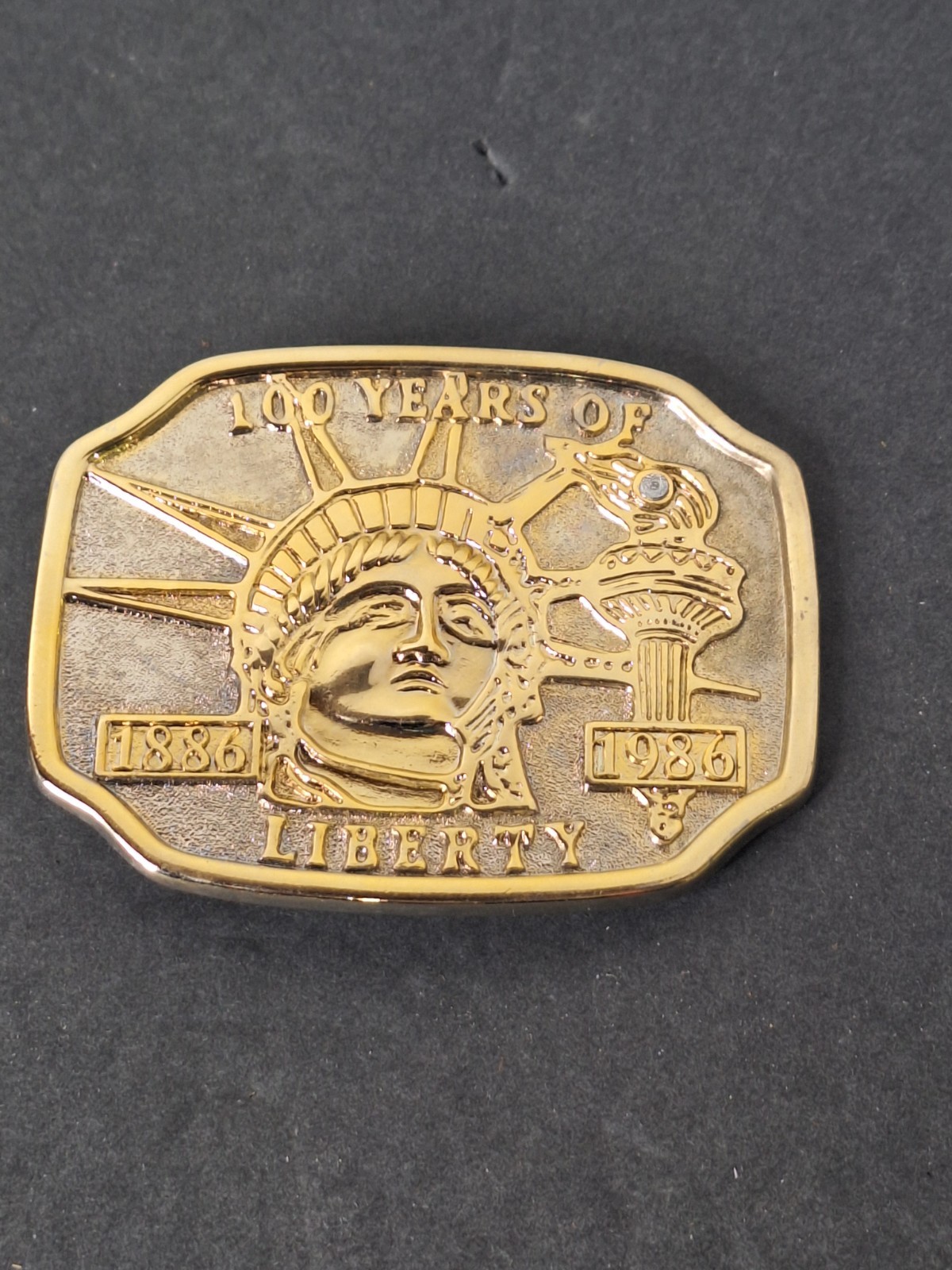 VTG Statue of Liberty Belt Buckle 100 Years of Liberty 1886-1986 Anniversary USA