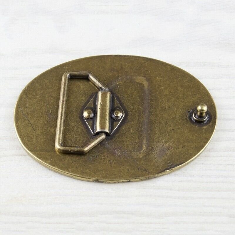 Rustic Industrial Belt Buckle in Vintage Yellow – Metal Design