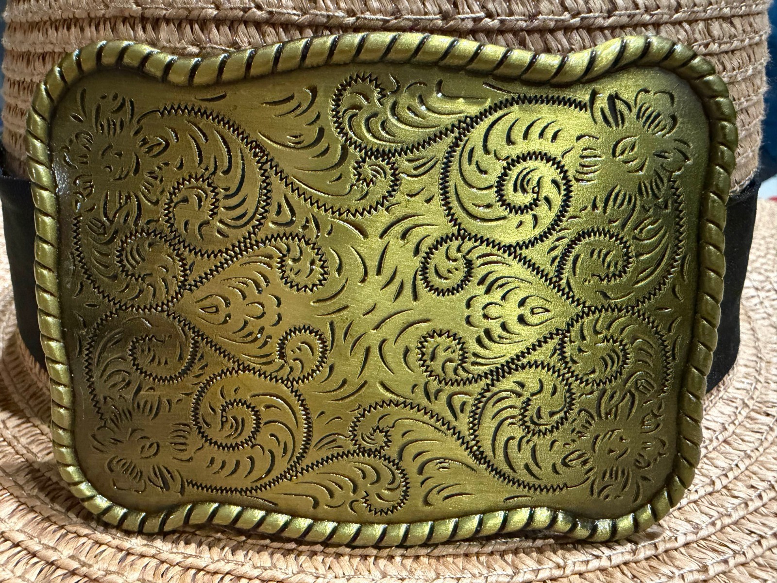 Antiqued Bronze Rectangle Floral & Vine Belt Buckle