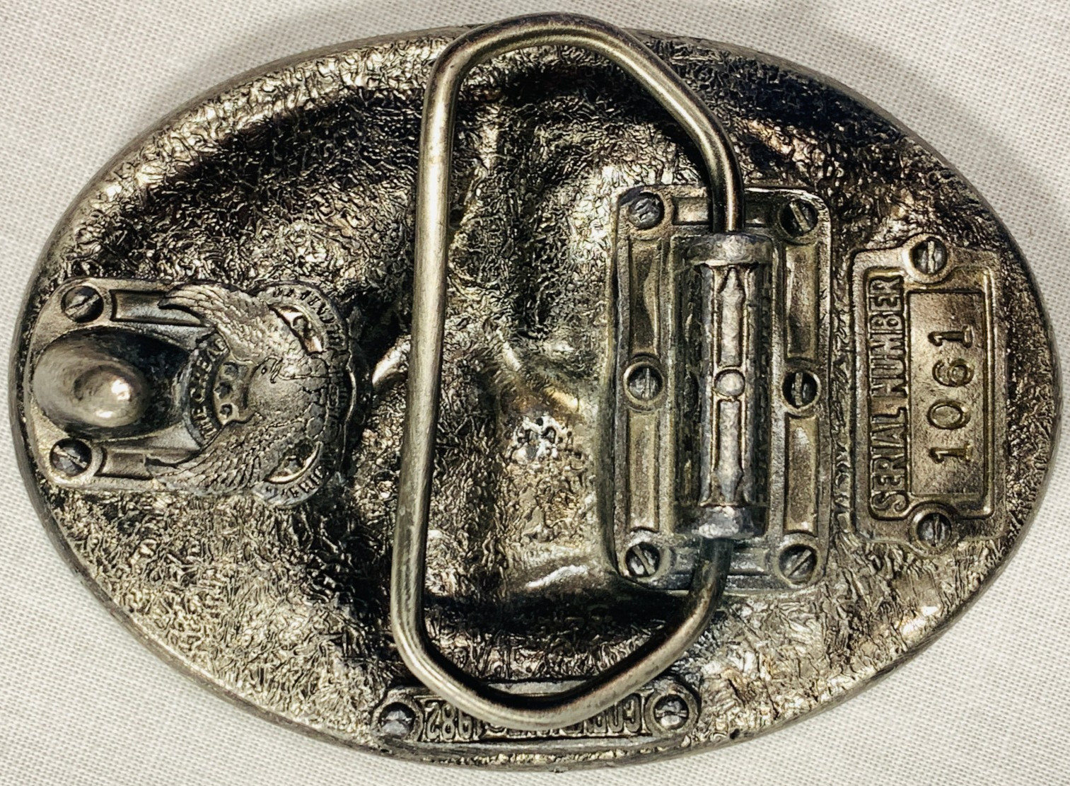 Vintage HOCKEY 1982 THE GREAT AMERICAN BUCKLE Metal w/Color #1061 CLEAN! NICE!!