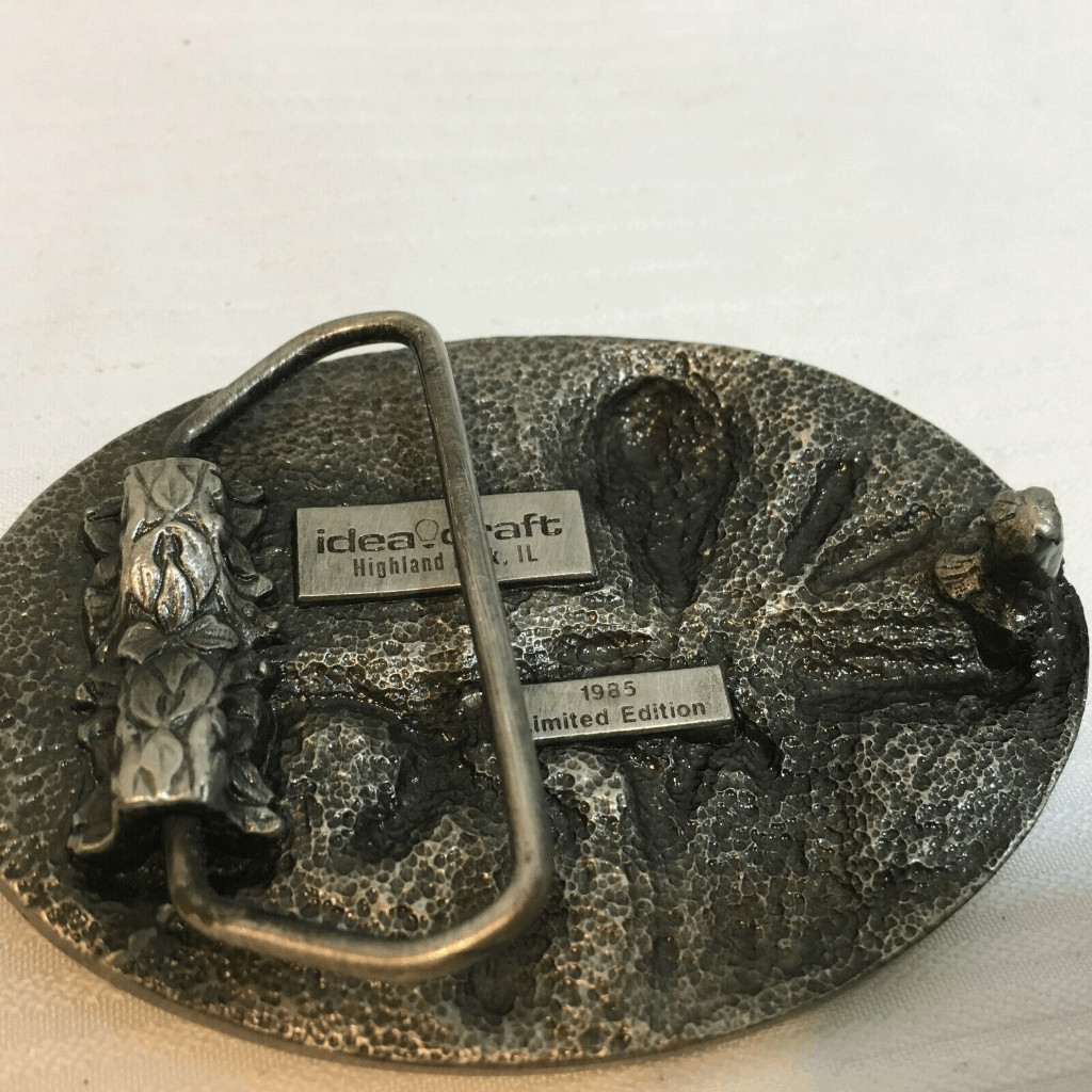 Vintage 1985 Idea Craft Limited Edition Silver Tone Belt Buckle WXB 3&Prime; x 2.2&Prime;