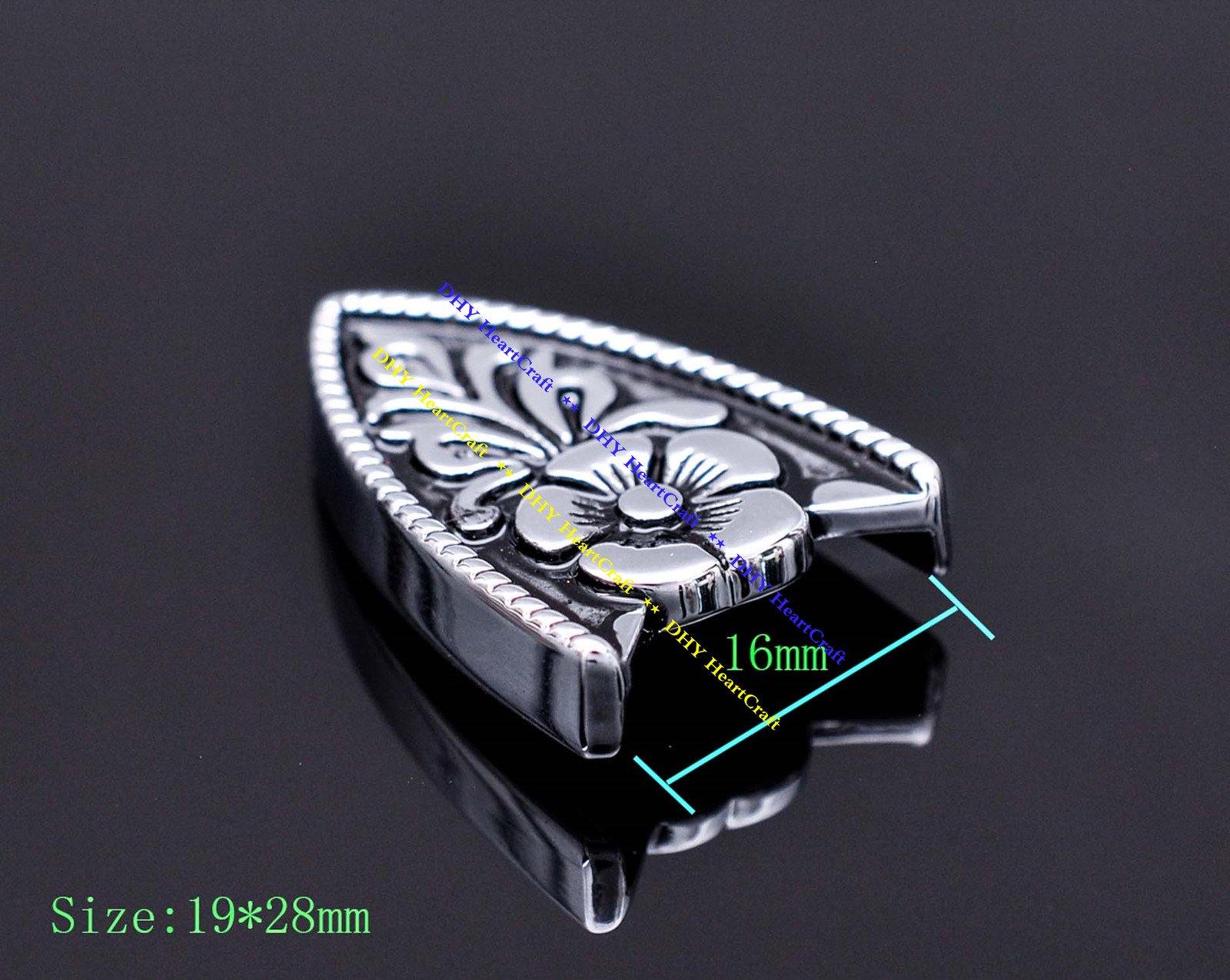 Western Style Engraved and Silver Plated Decorative Belt Buckle Fits 20mm Strap