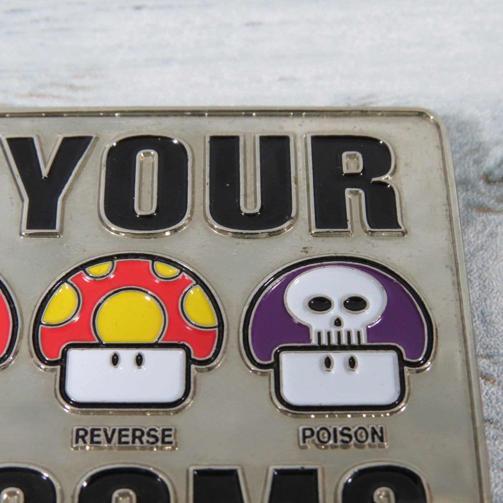 2004 Nintendo Know Your Mushrooms Super Mario Belt Buckle