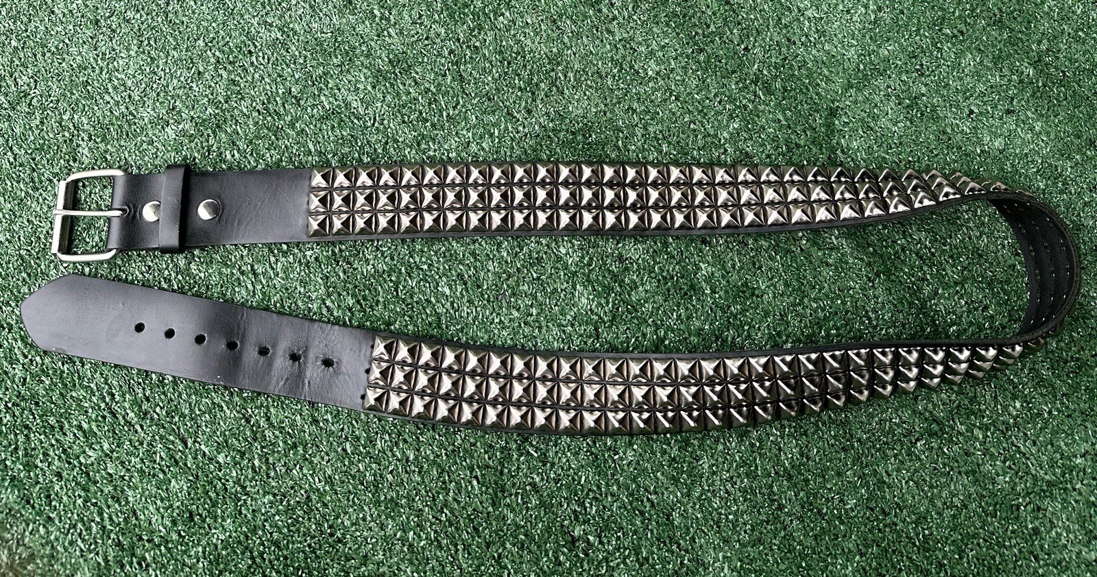 VTG 90s Manzoor Leather 3 Row Pyramid 1/2” Studded Belt Mens XL USA Made