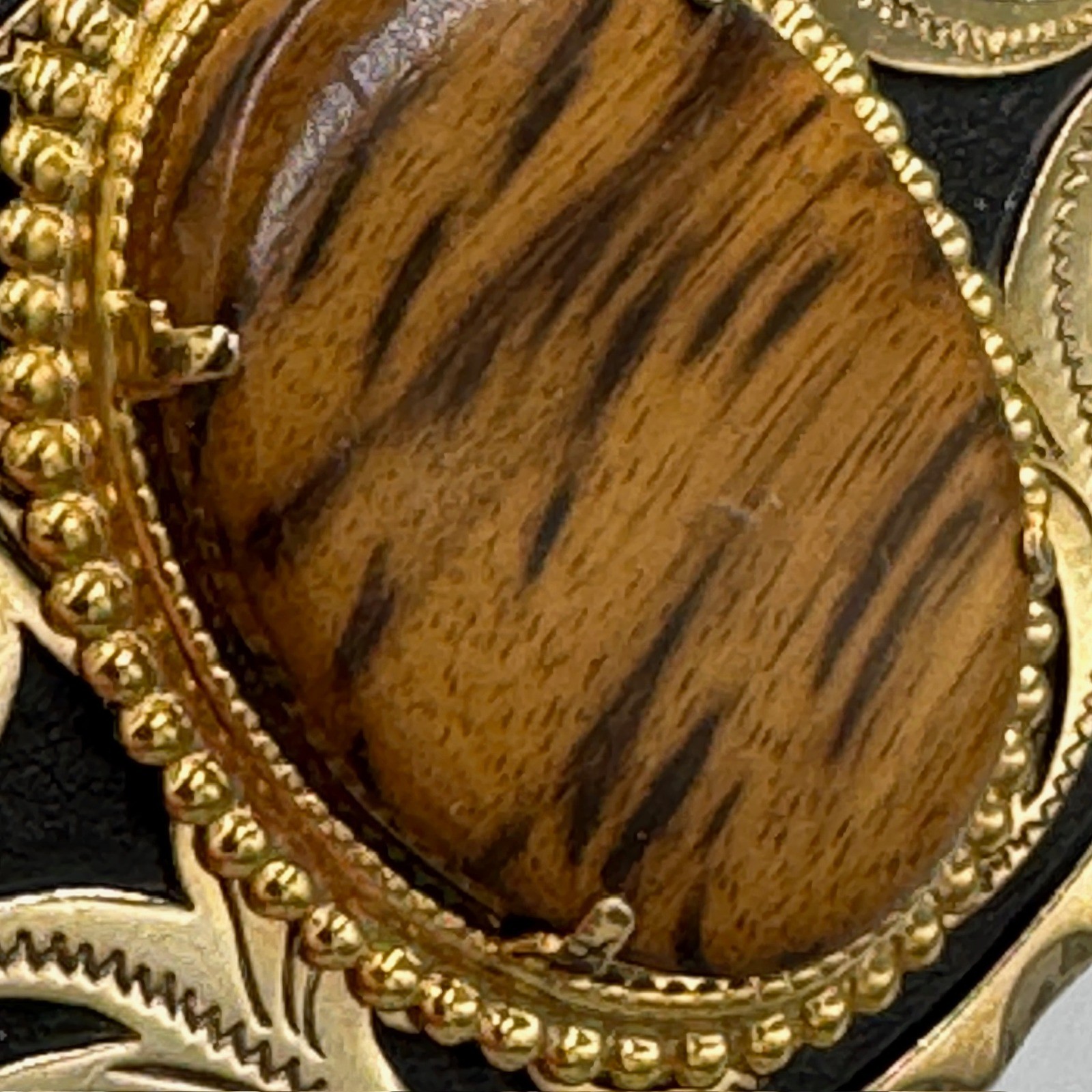 Myrtlewood Tiger Wood Style Gold Tone Western Scroll Belt Buckle Oval