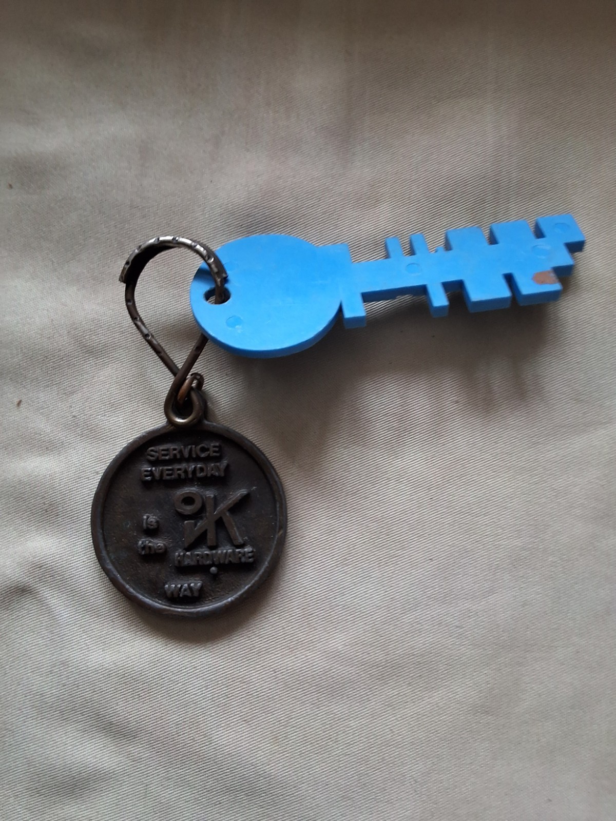 Vintage OK Hardware Store Promo Advertisement Keychain RARE! brass 1980s?