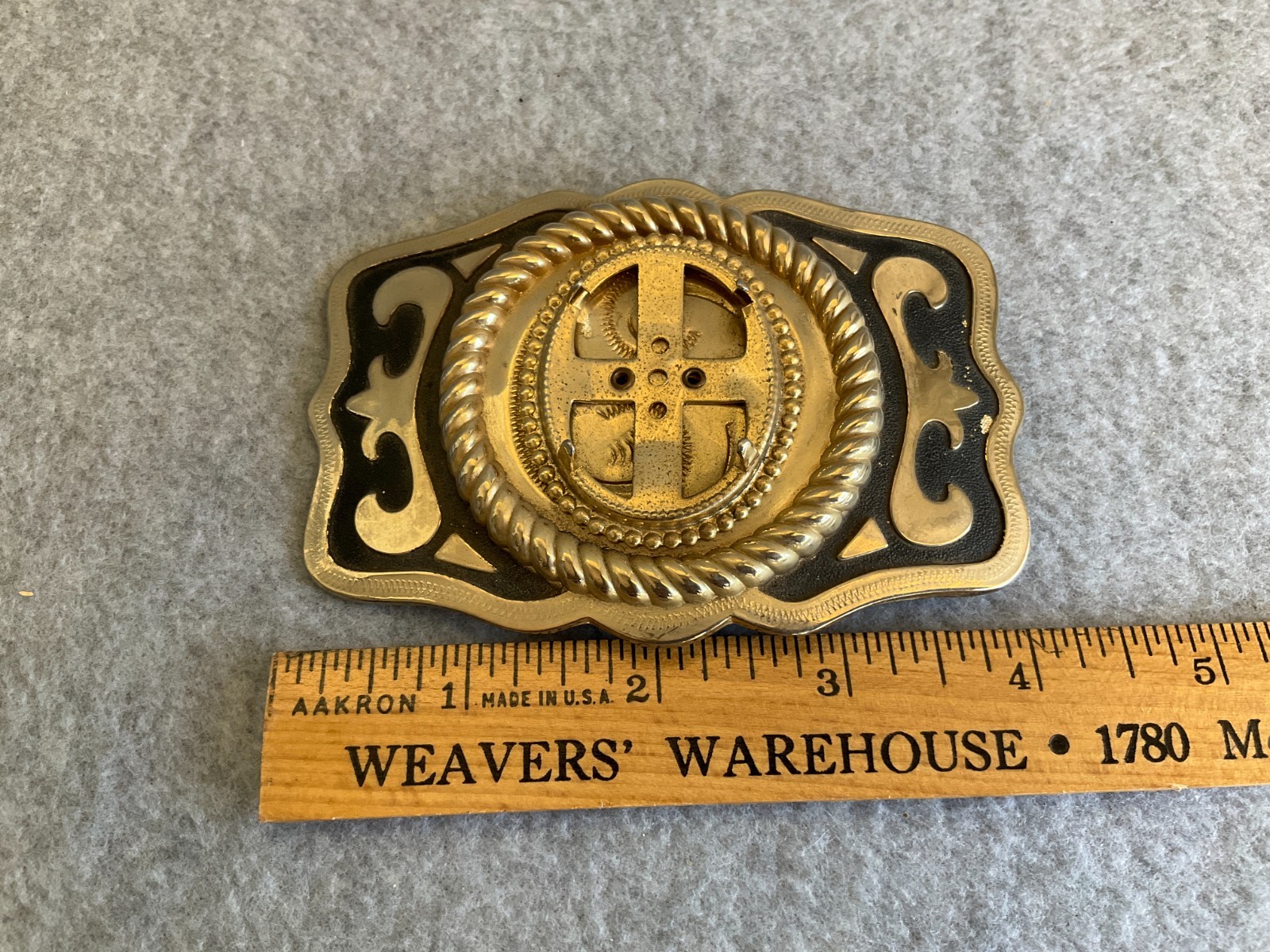 Western Belt Buckle Brass & Black Enamel 1.5&Prime; Strap Fit Cowboy Rodeo Style