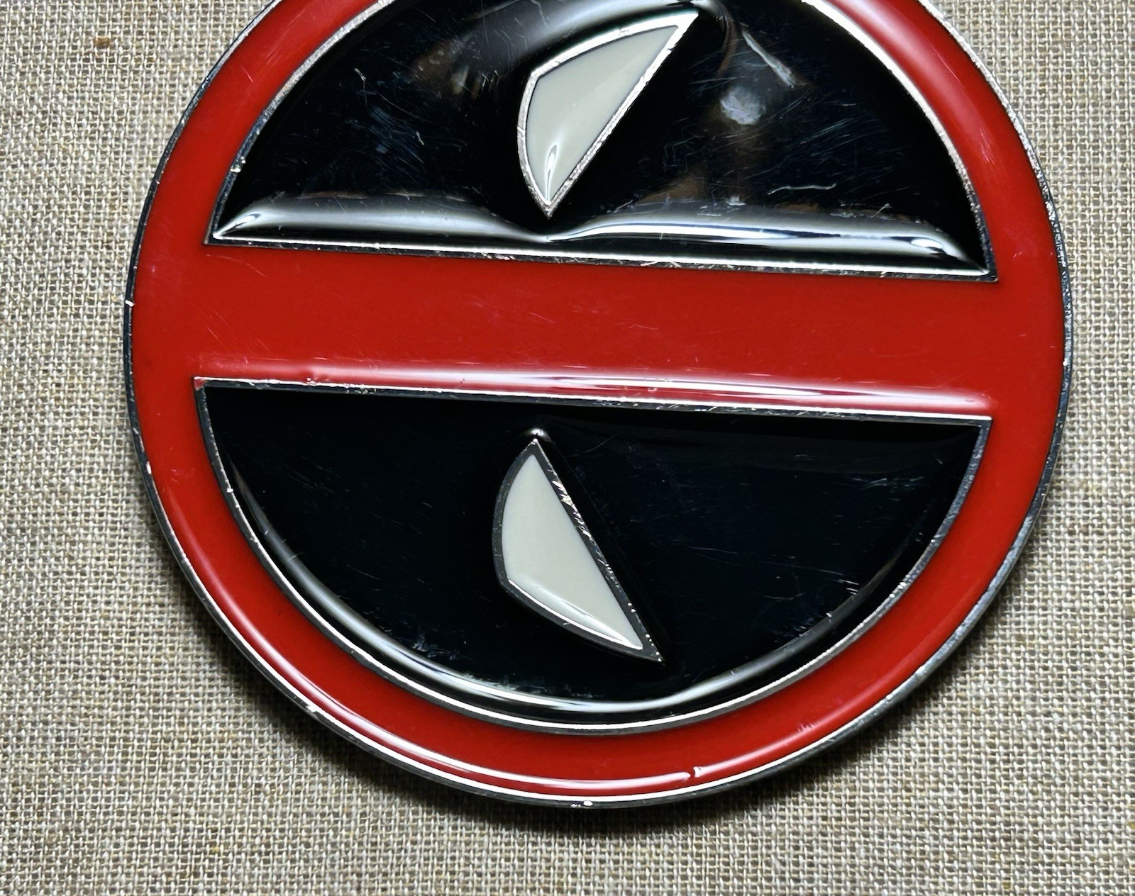 Deadpool Marvel Comics Round Belt Buckle Red Black Enamel Superhero