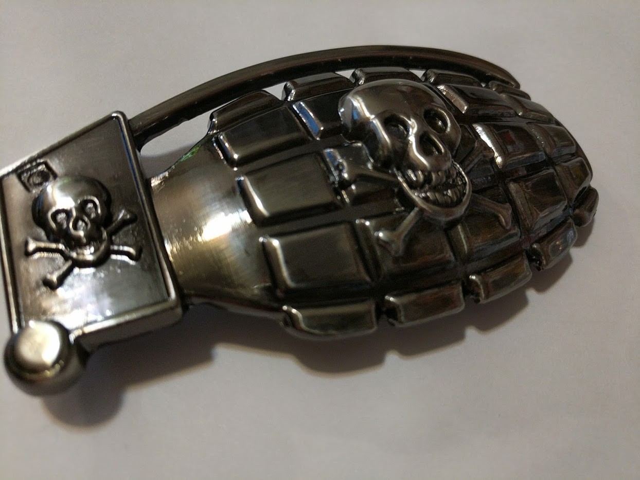 ♈ SKULL GRENADE Pirate ♈ Gun Metal Color large 4.6&Prime;x 2.5&Prime; Skeleton Belt Buckle