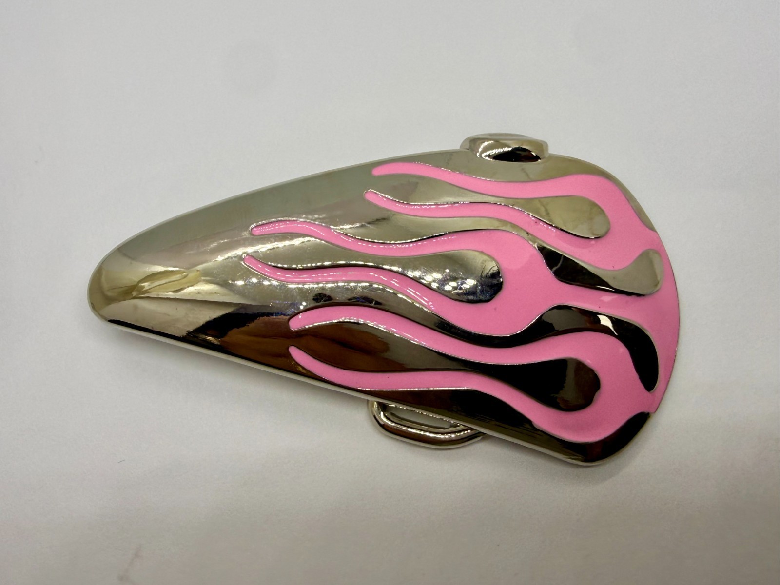 Motorcycle Hot Rod Flames Pink Enamel Gas Tank Buckle Rage Bikers Belt Buckle