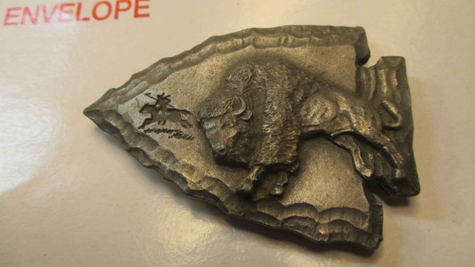 SISKIYOU Buckle Co 1988 Western Arrowhead Buffalo Pewter Belt Buckle Y80 USA