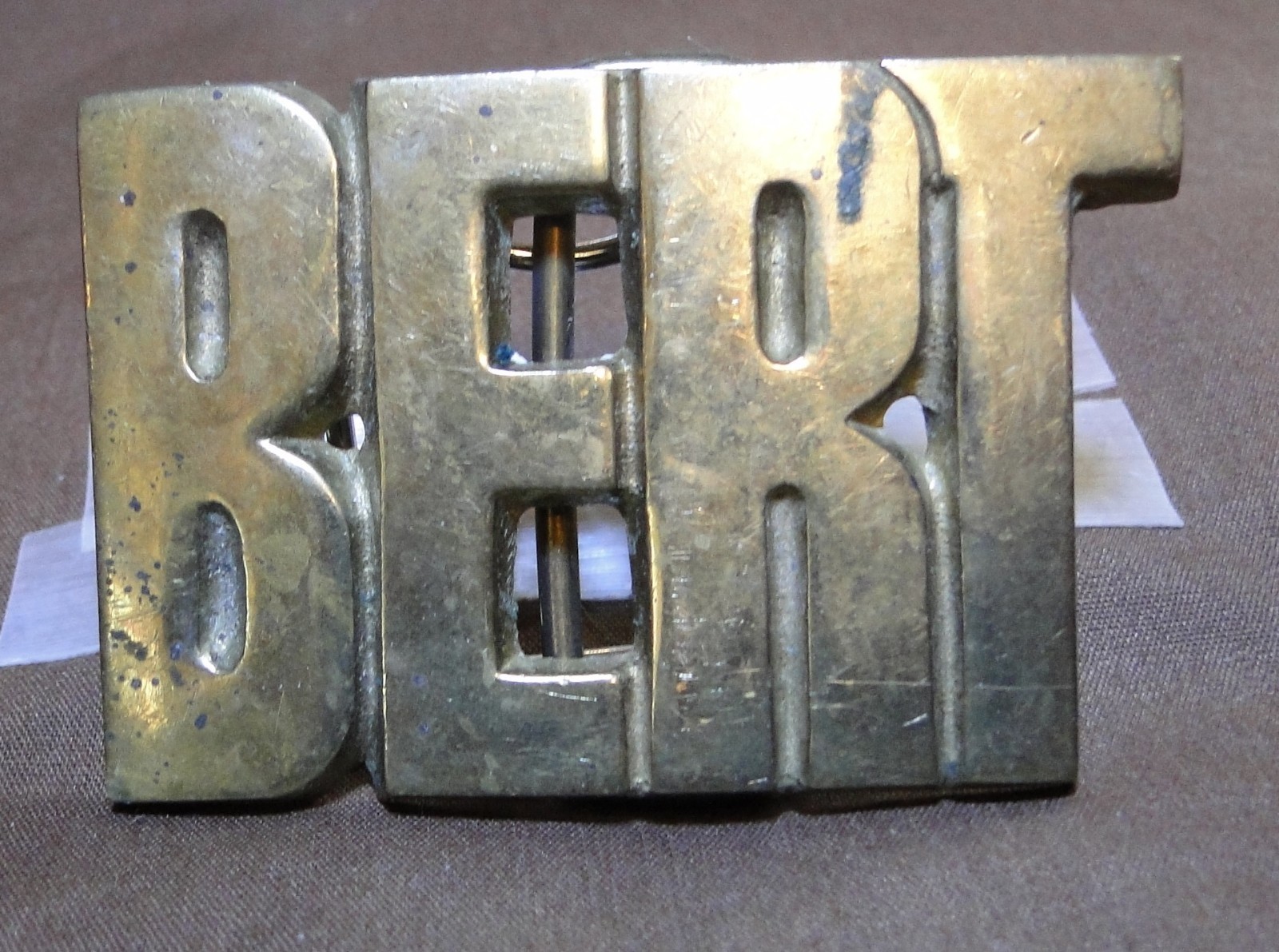 Belt Buckle – BERT – Solid Brass – BBB 4403 – 2.75 »x1.75 » – 1E