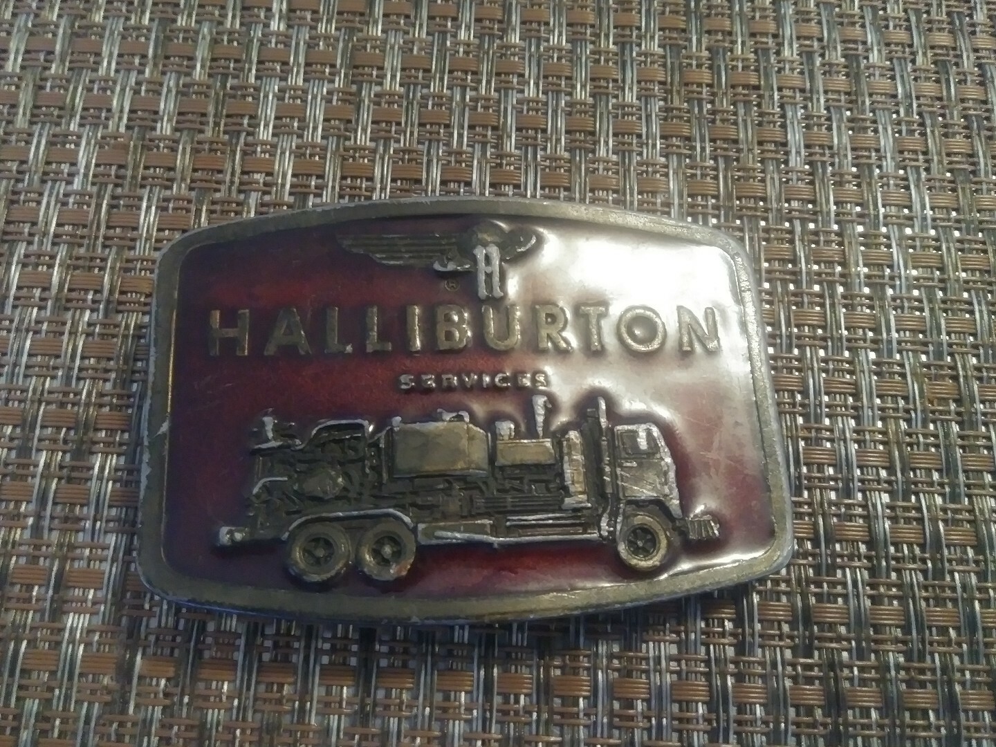 Halliburton Services Belt Buckle Truck Driver Oil Field Roughneck 1976 Watson