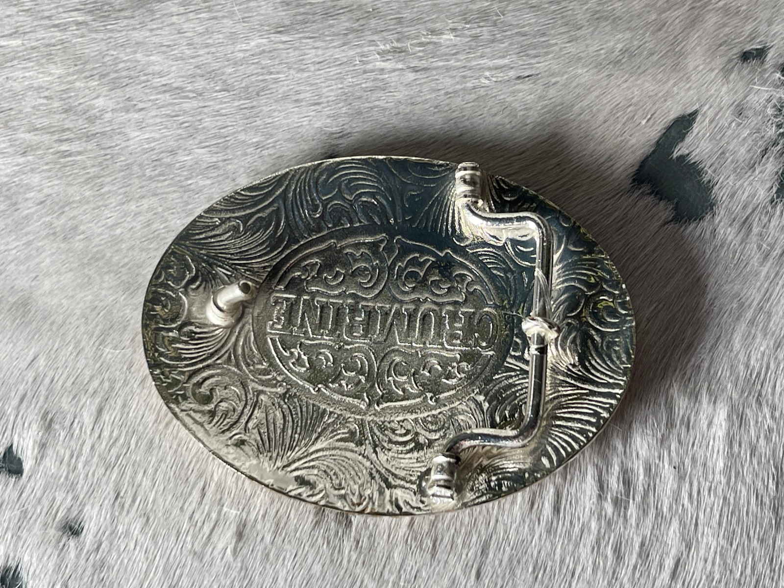 Crumrine Belt Buckle 3.75 x 3 in Horse Trio Oval Silver Engraved Gold 1.75