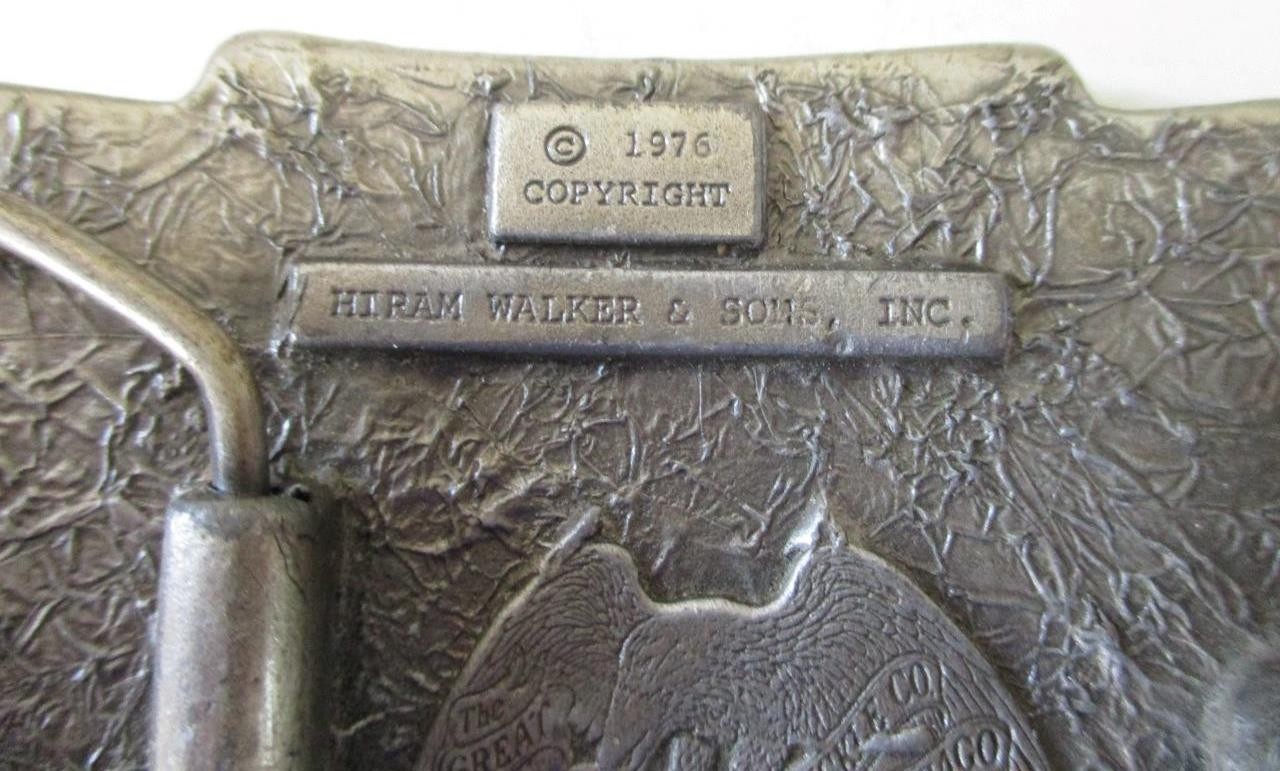 Imported Two Fingers Tequila 80 P Hiram (1976 Metal Belt Buckle) 3 3/8&Prime; X 2 3/8&Prime;