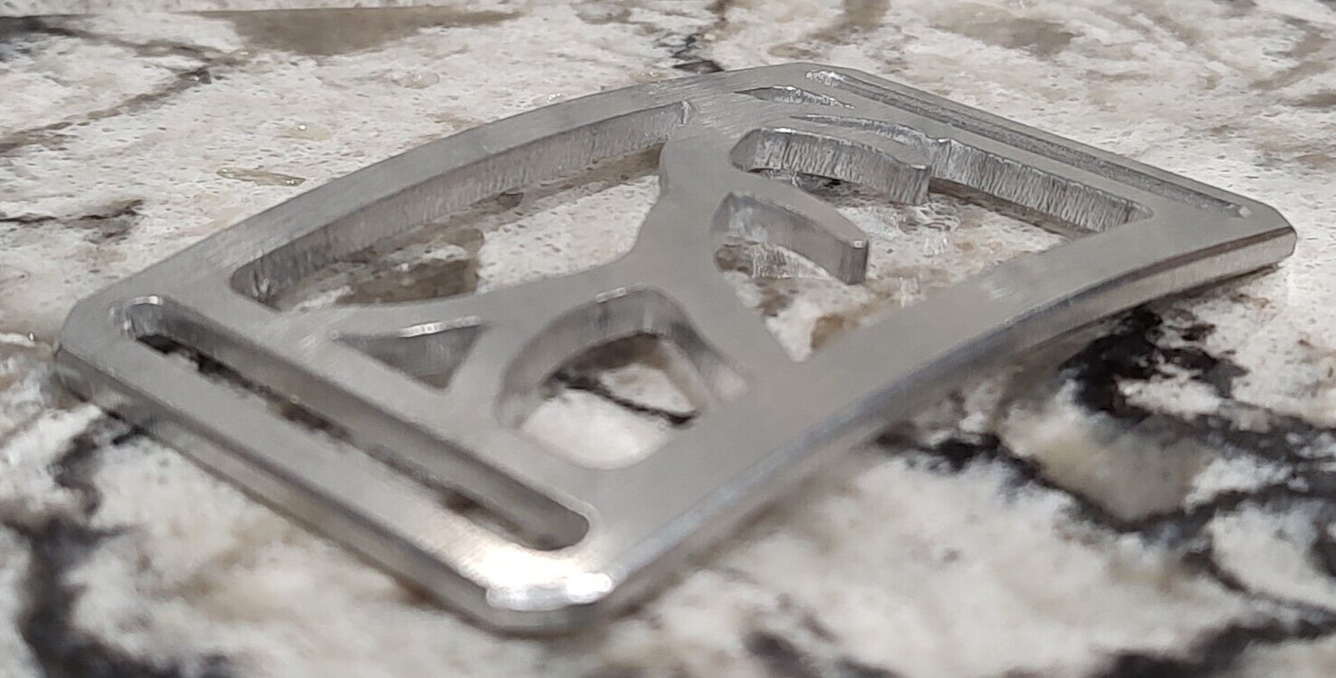GRIP6 BELT BUCKLE – HUNTER / CATARACT ANTLER / RAW ALUMINIUM – 1.5 INCH WIDE