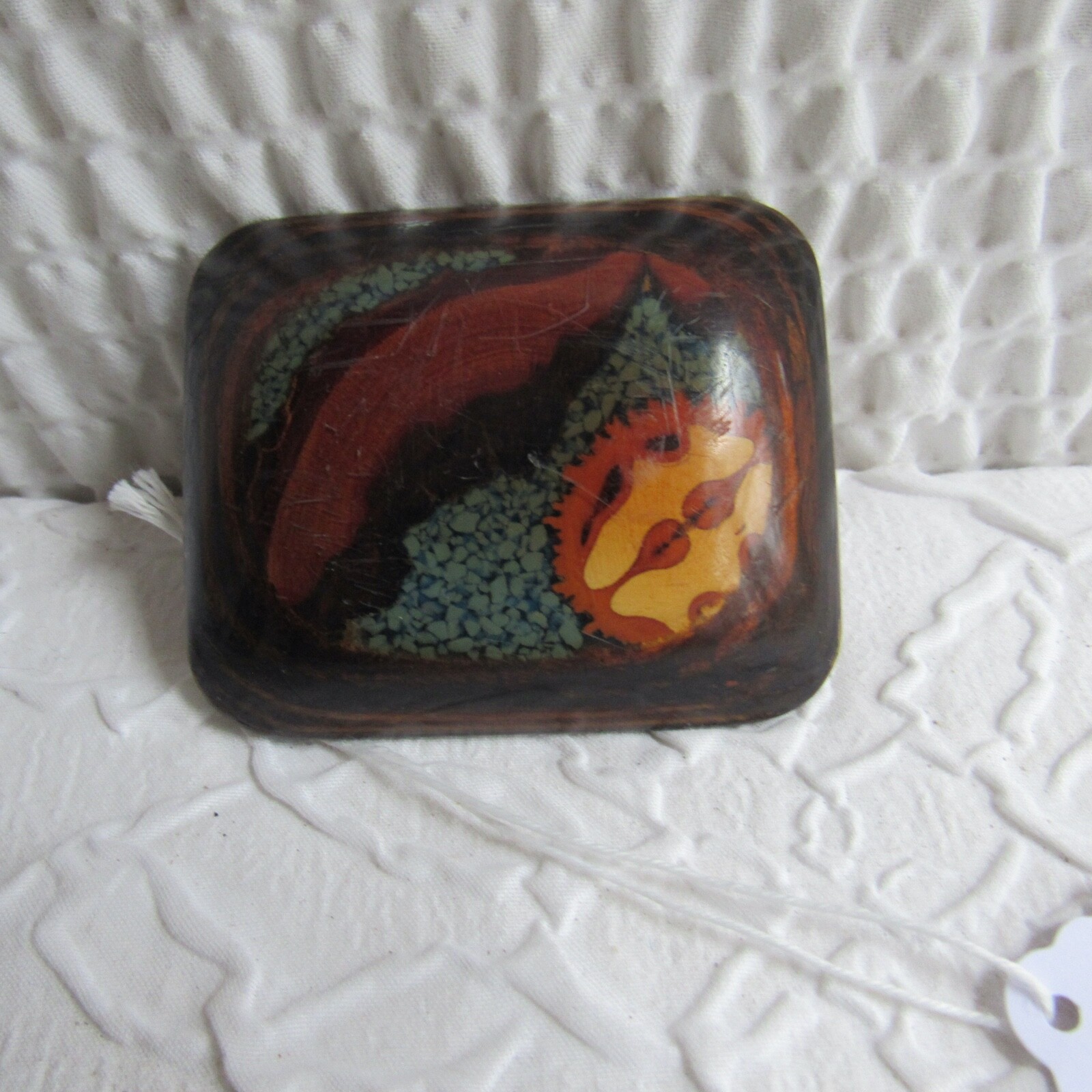 Vintage Belt Buckle Bakelite? L 3 x W 2.5 unsure of material