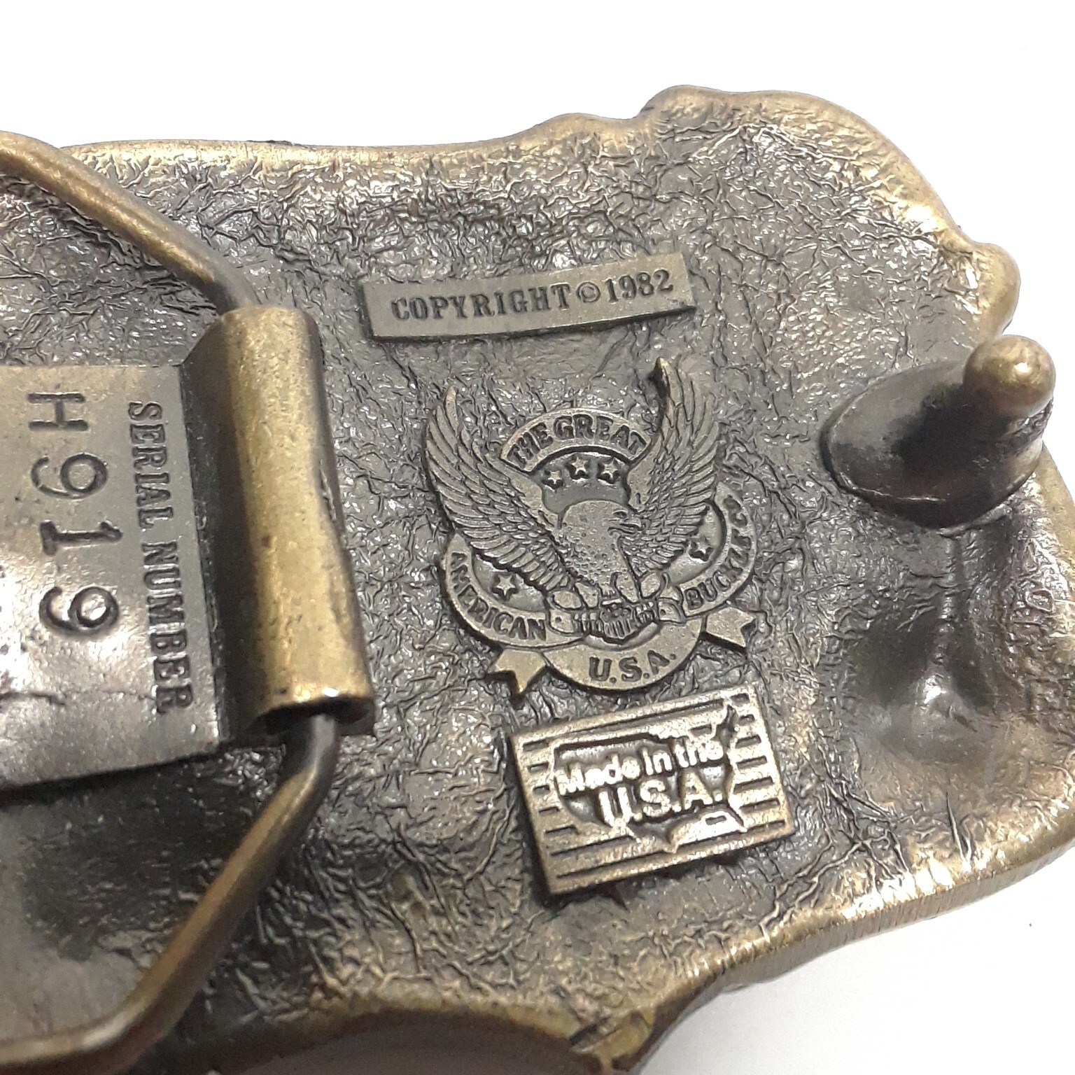 VTG 80s Country Music Belt Buckle Great American USA Guitar Violin Banjo Enamel
