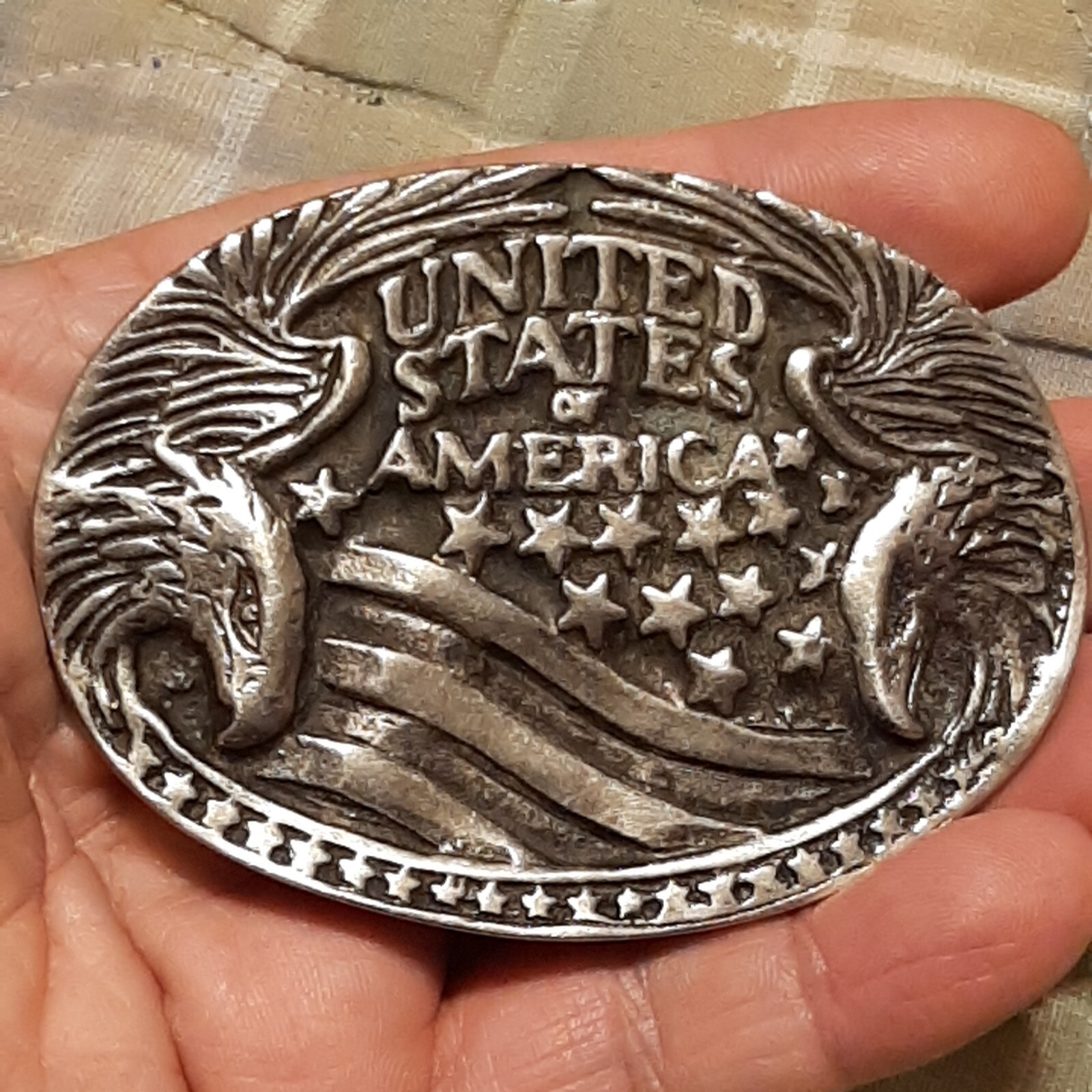 UNITED STATES OF AMERICA DOUBLE EAGLES / STARS & STRIPES Oval Belt Buckle