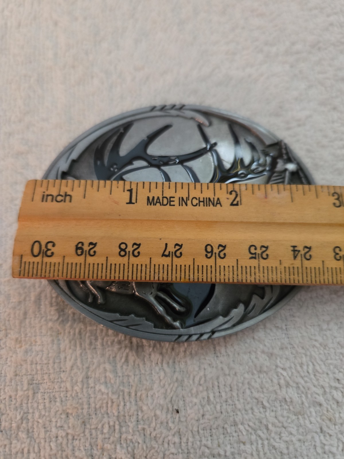 GREY BUCK HEAD Metal Belt Buckle Deer Hunter Theme Mule Deer